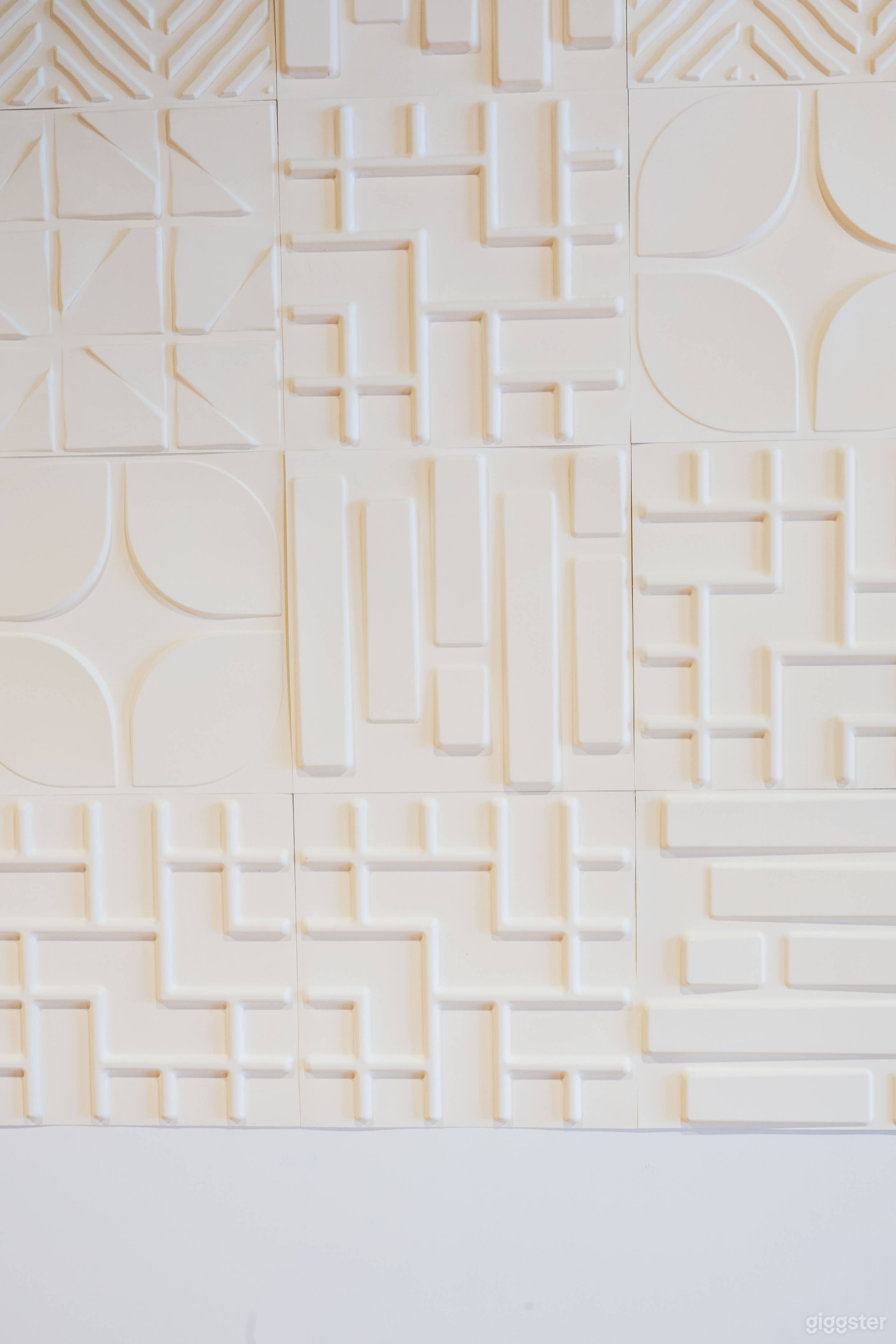 Large, Design-Forward Wellness Studio for Events, Shoots & W Photo 3