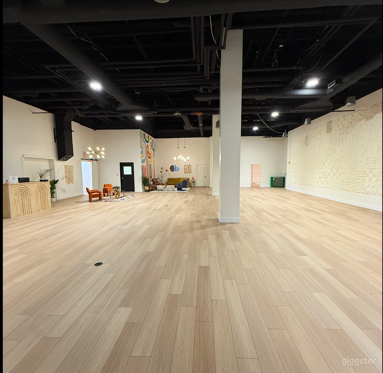 Large, Design-Forward Studio for Events & Shoots Photo 3