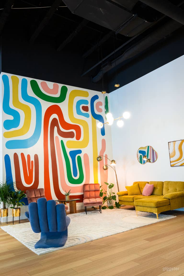  Large, Design-Forward Wellness Studio for Events, Shoots & W 