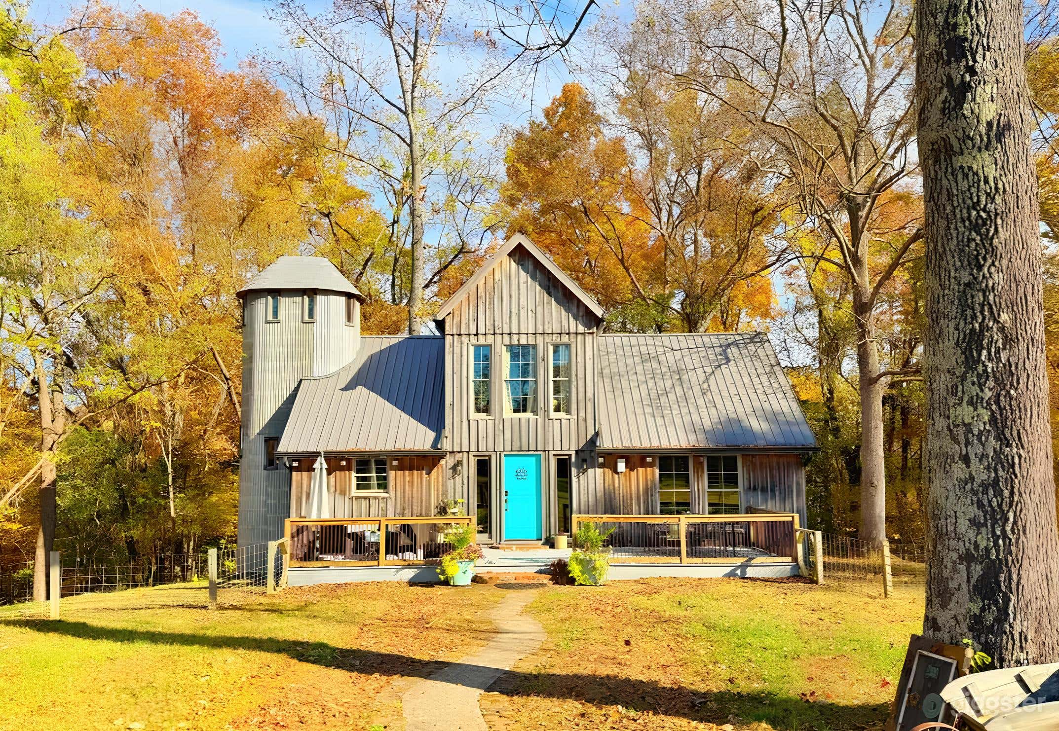 Hilltop Hideaway in Kingston Springs, TN Photo 1
