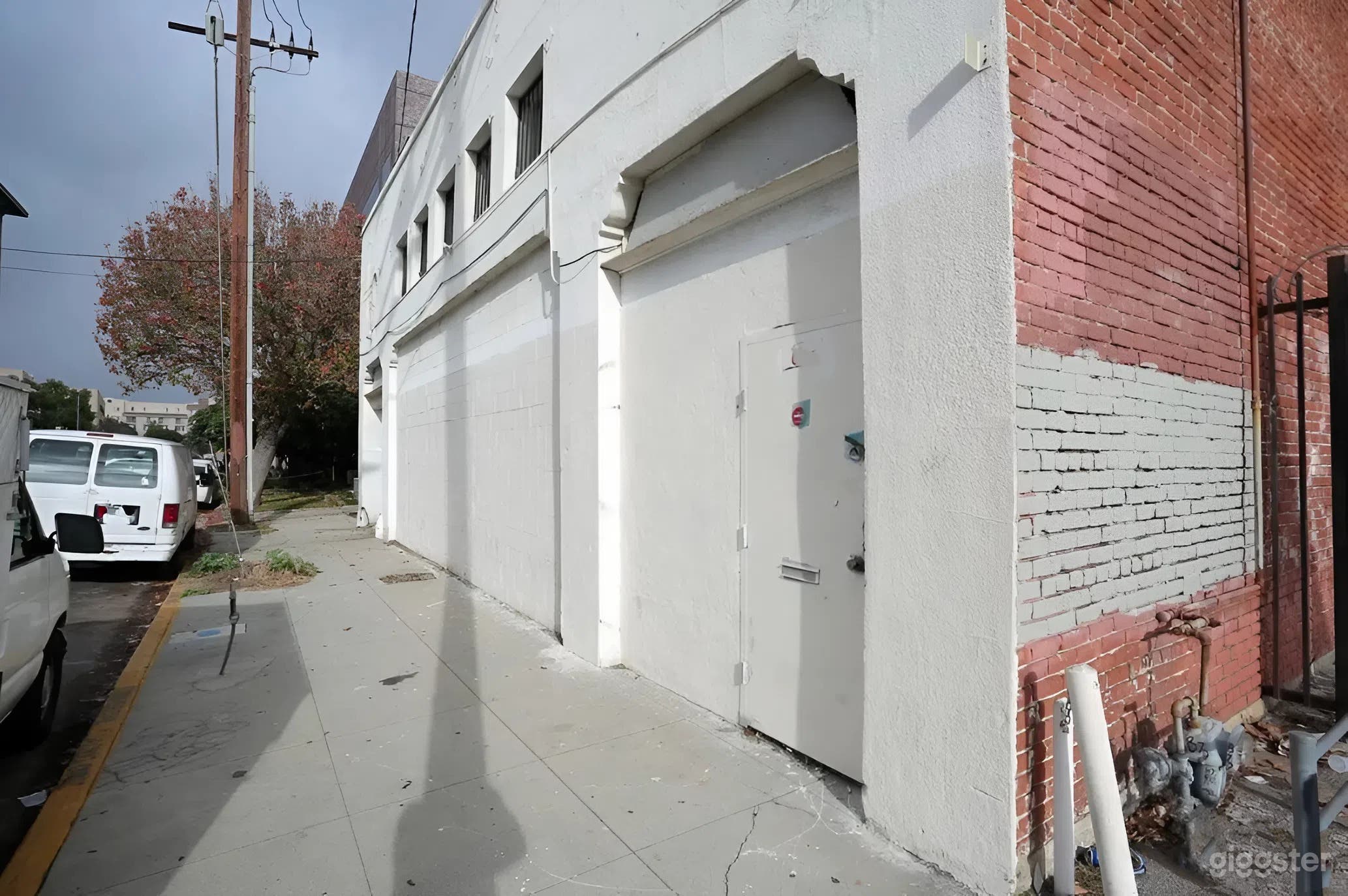 Industrial Warehouse & Auto Shop Space Photo 3