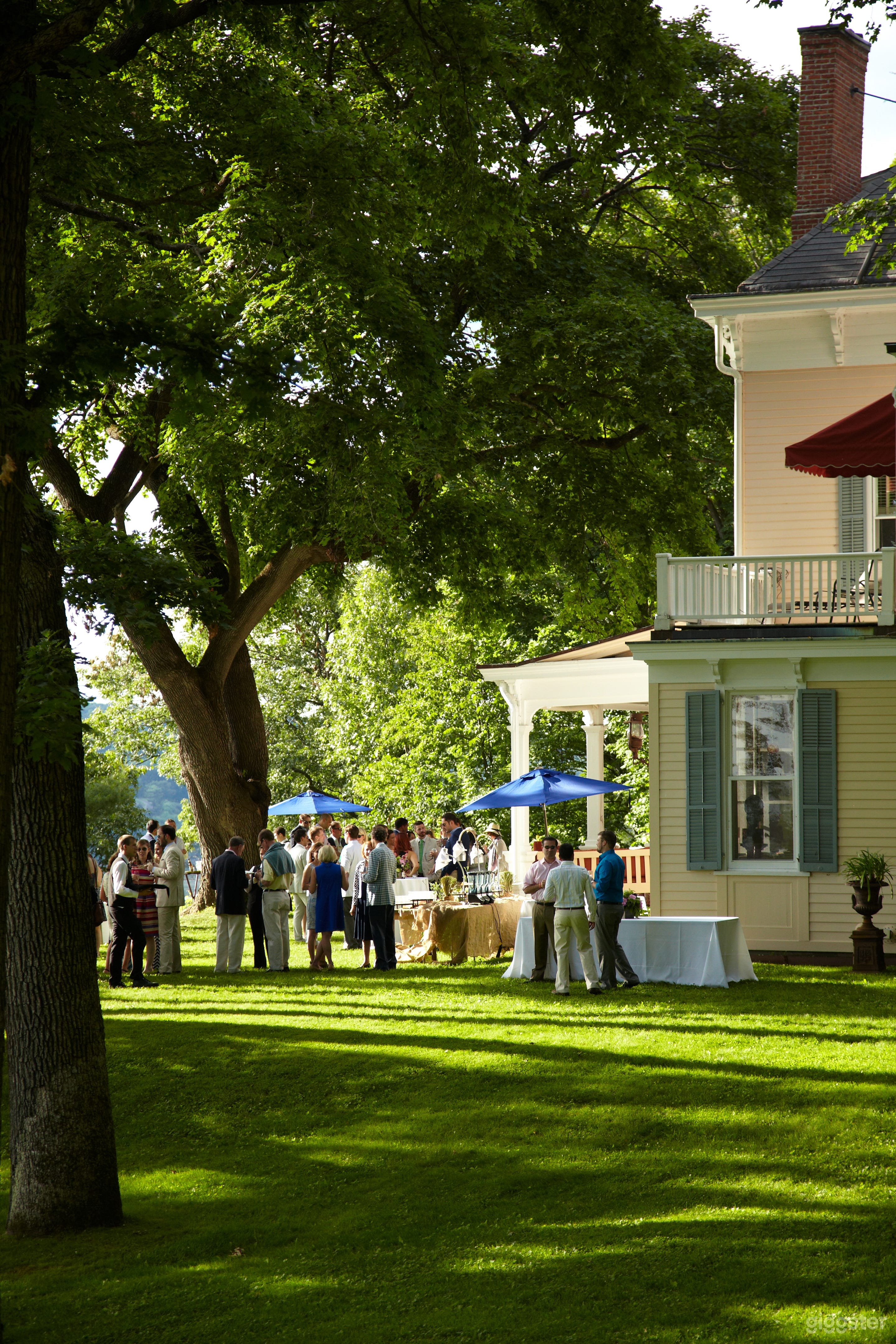 House overlooking the Hudson