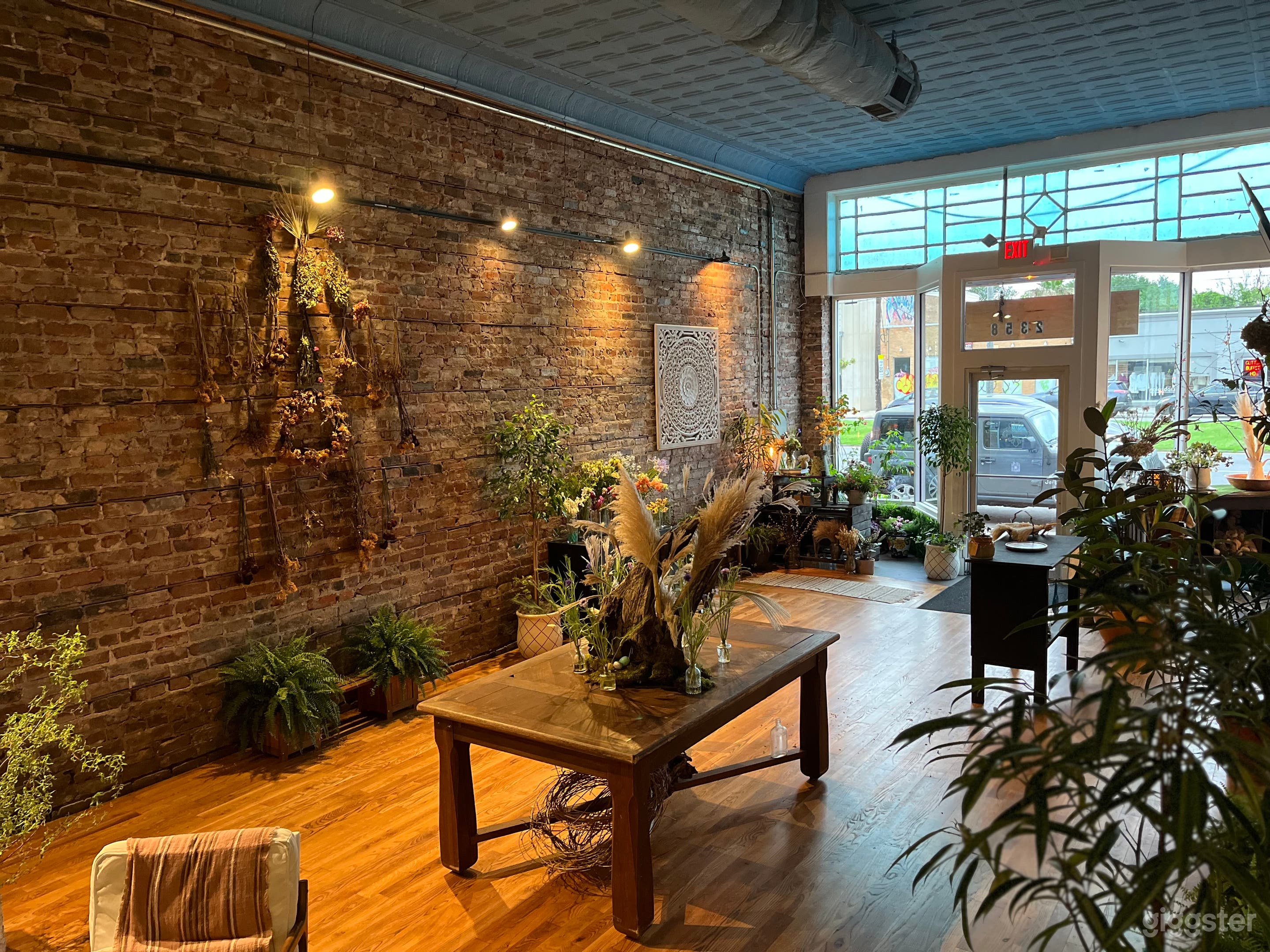 Historic Fauborg Marigny Event Space Photo 3