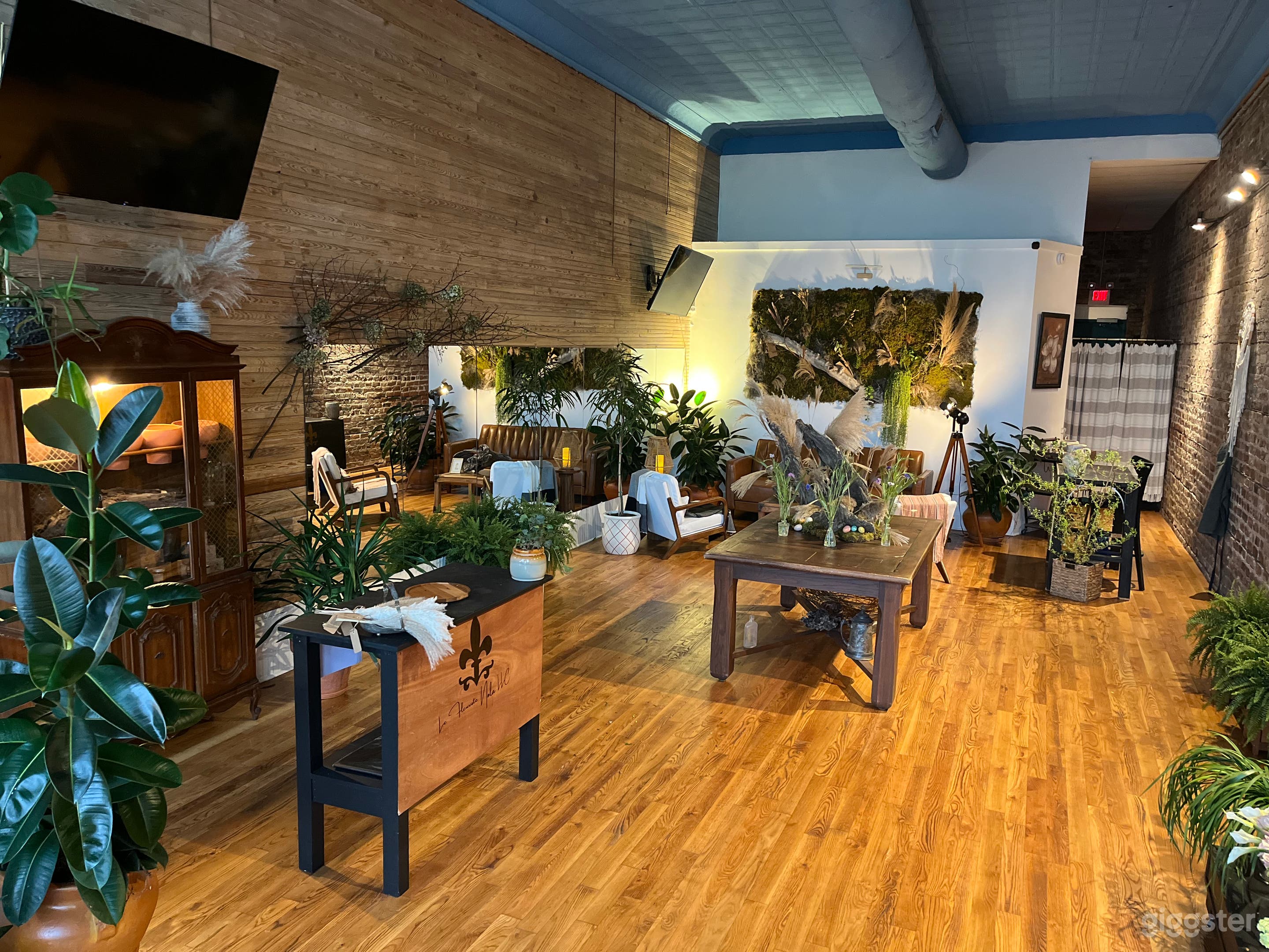 Historic Fauborg Marigny Event Space Photo 2