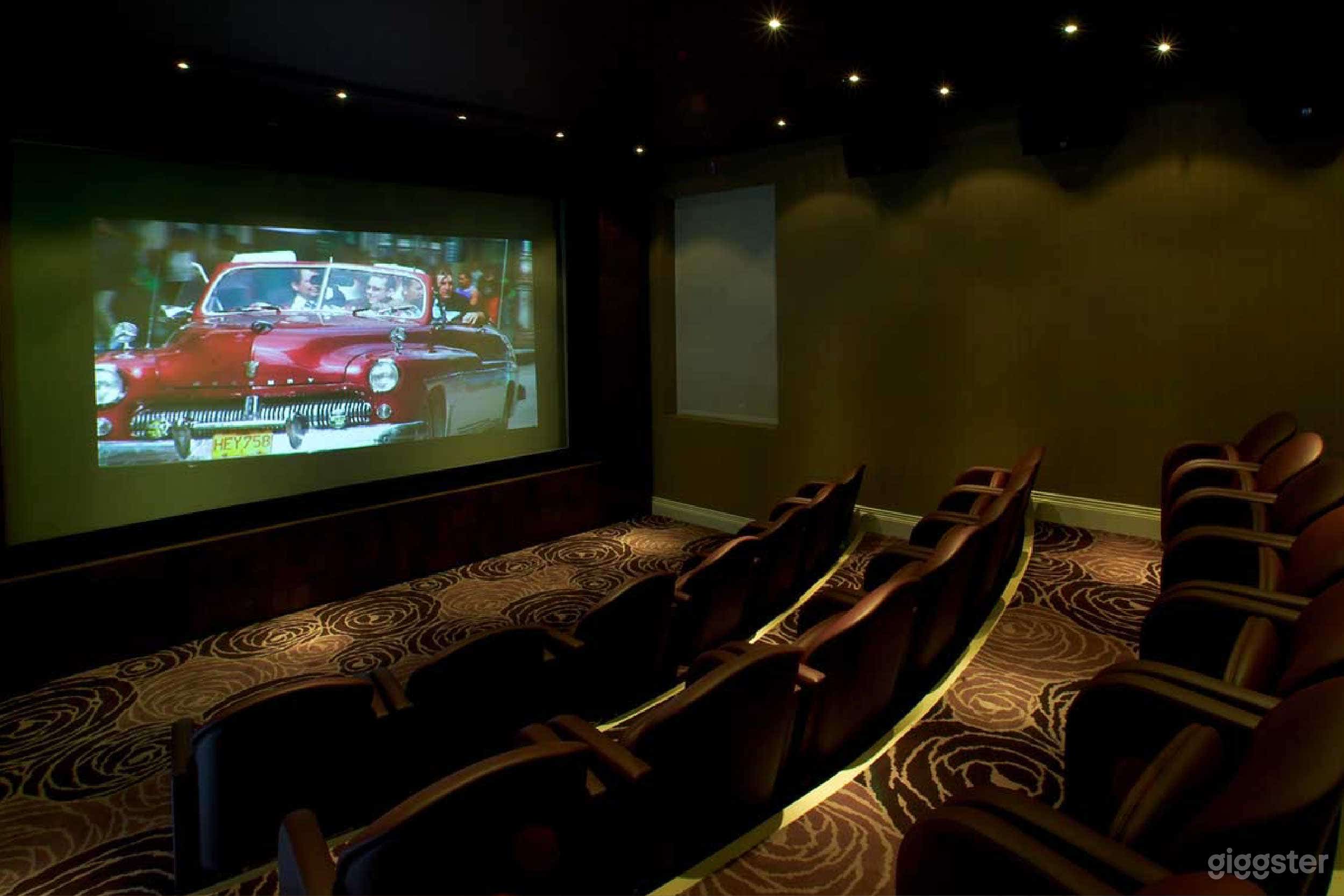The Upstage Mini Cinema Photo 4