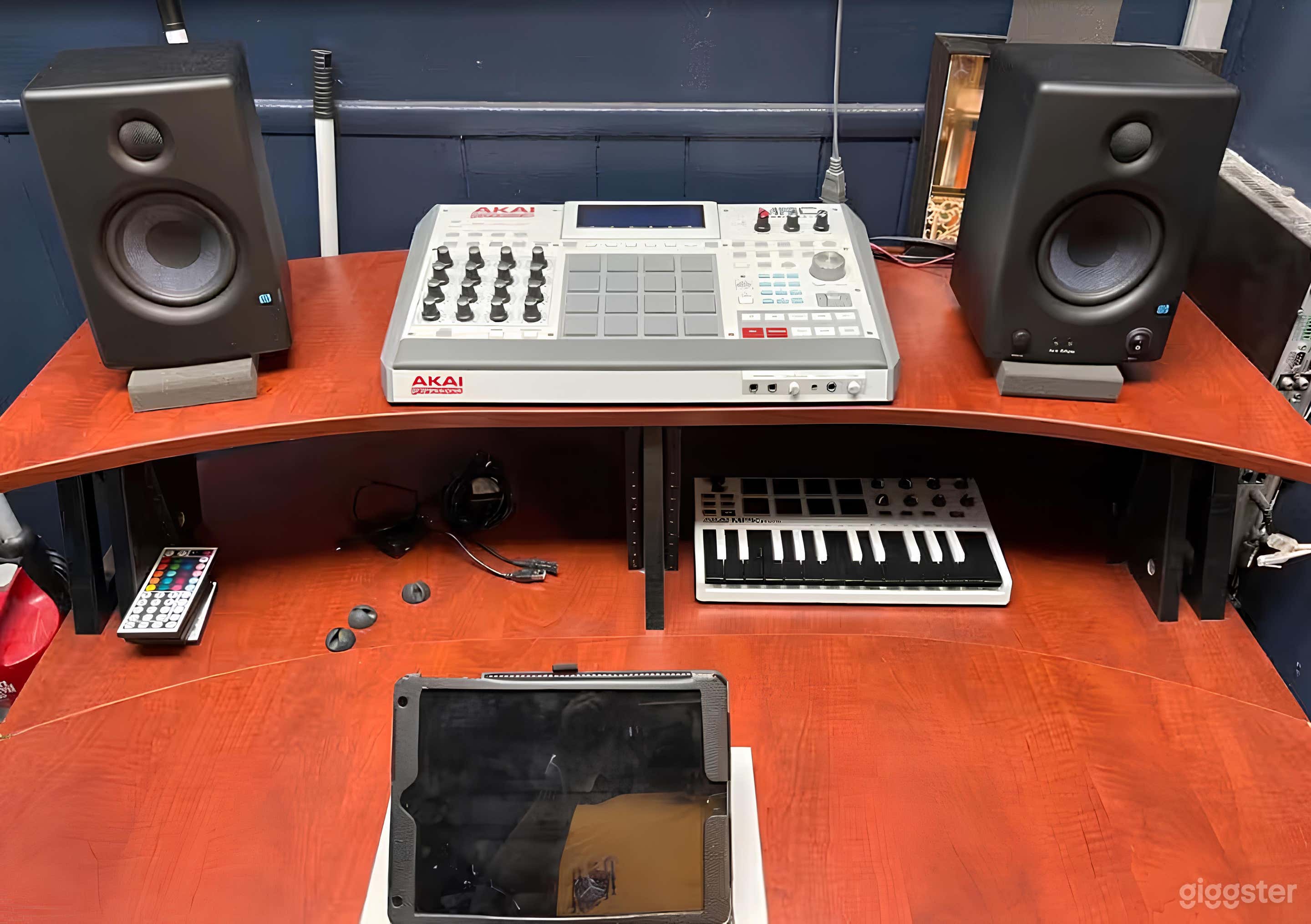 Major Recording Studio in Miami Photo 4