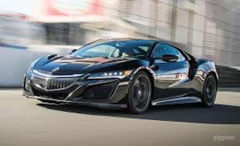 #75,001 2018 Acura NSX Photo 2