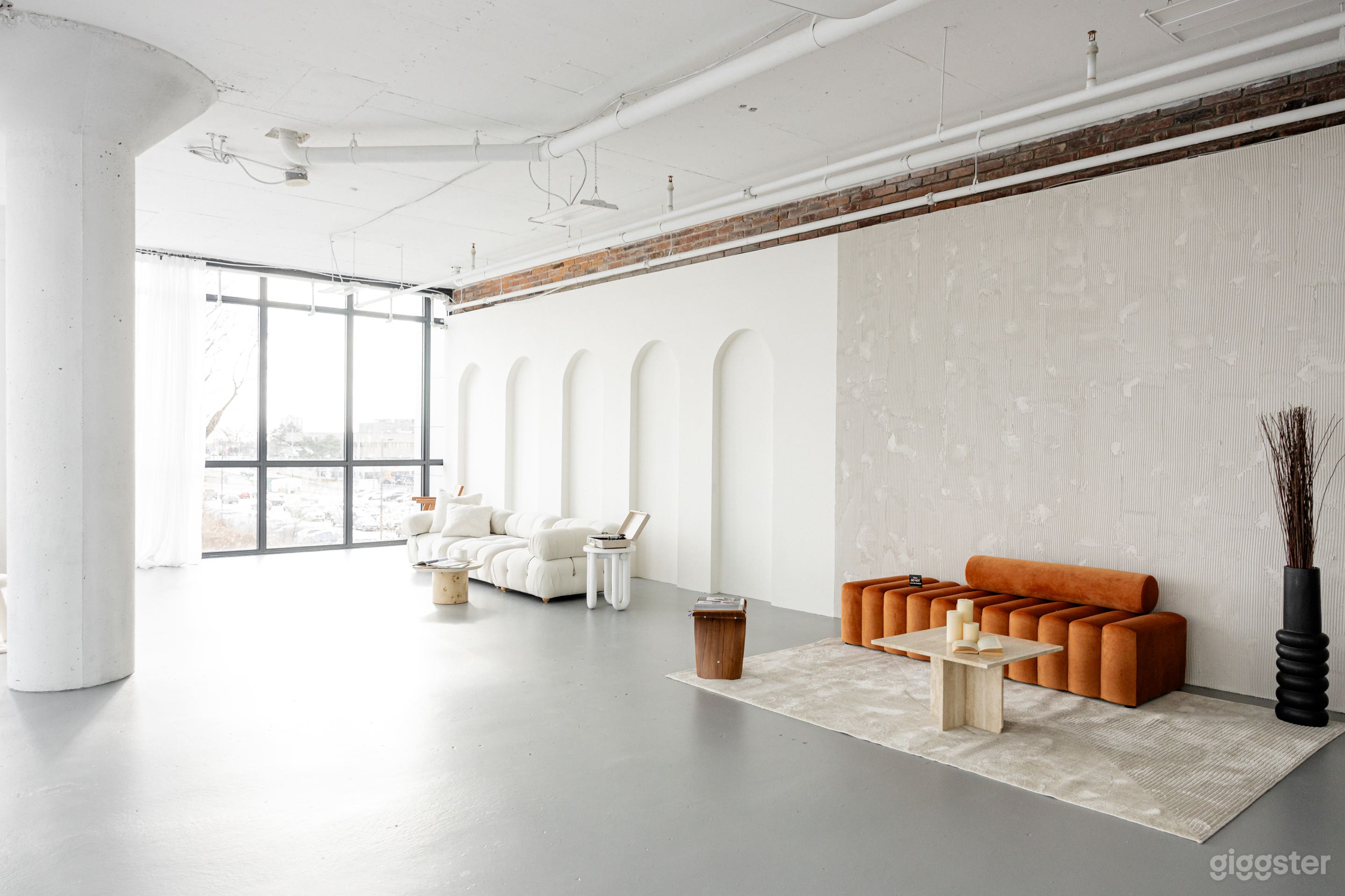 Studio Space Photo 1