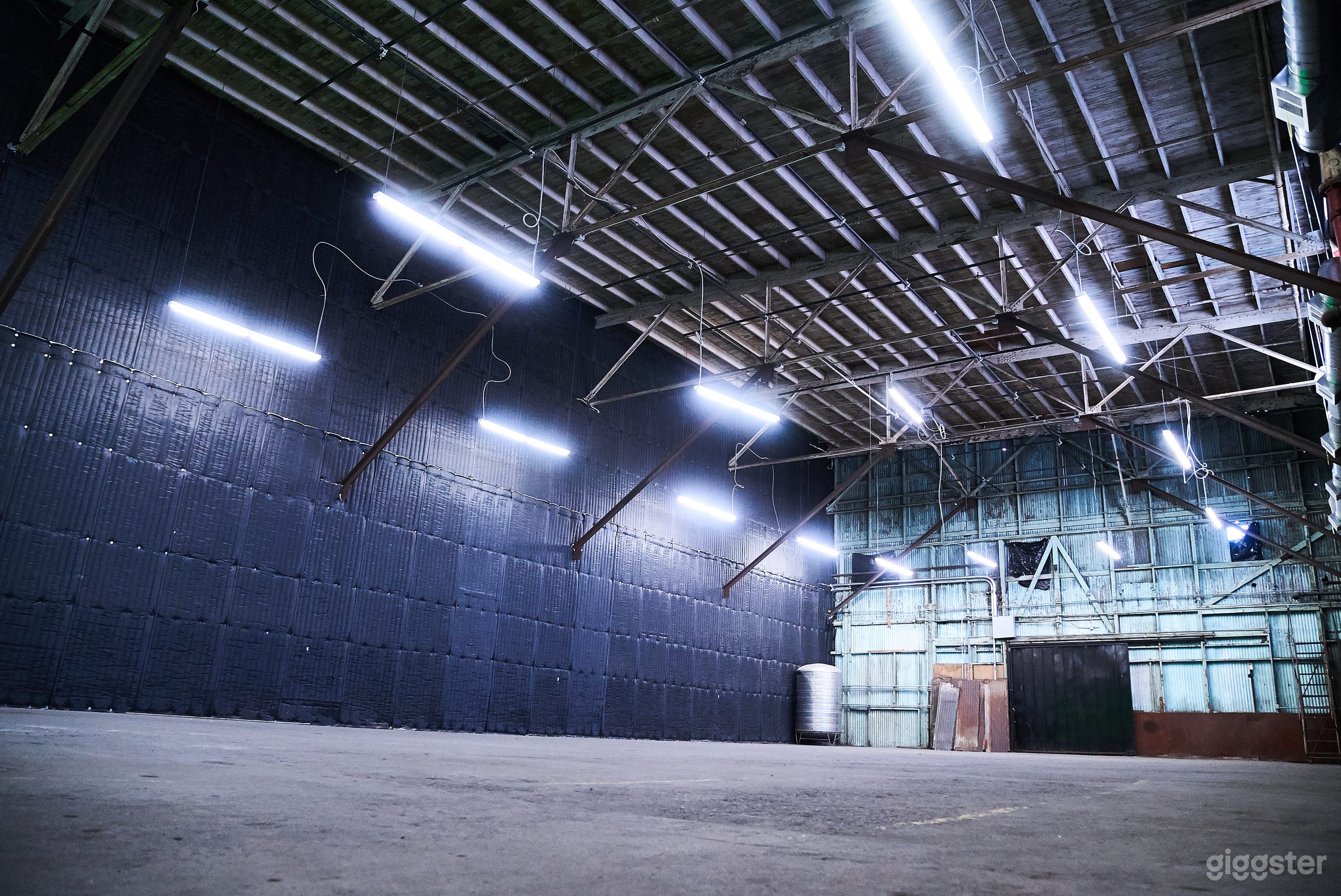 Industrial Sound Controlled Certified Stage + Cyc Photo 1