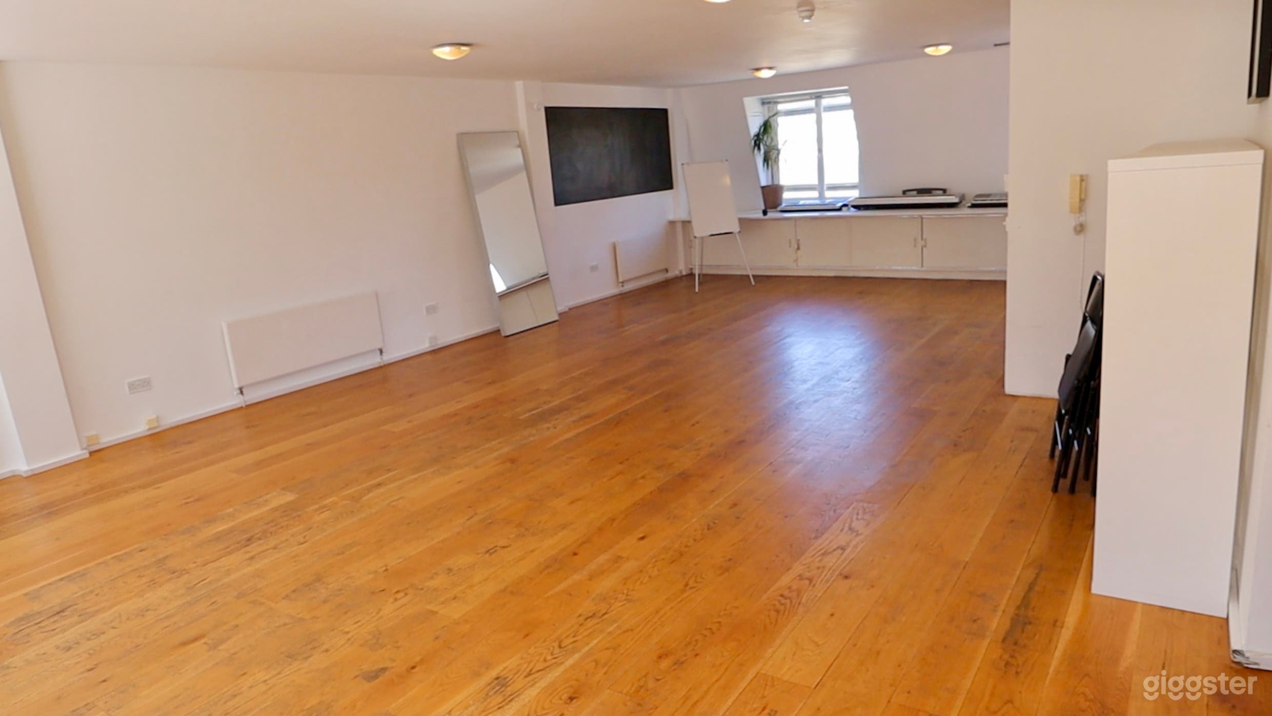 Second Floor Rehearsal Space Photo 1