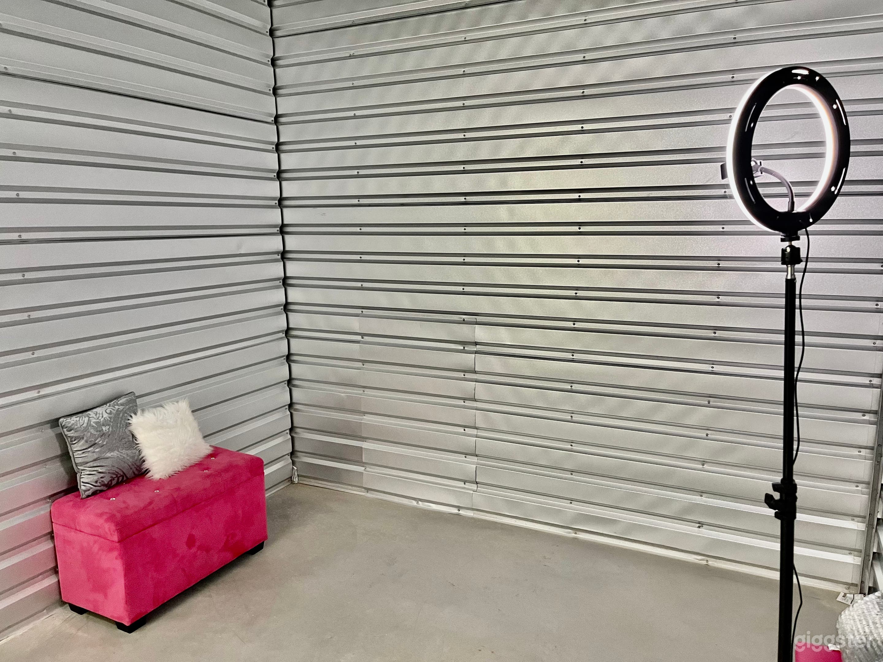 Your perfect selfie is only a few clicks away. 