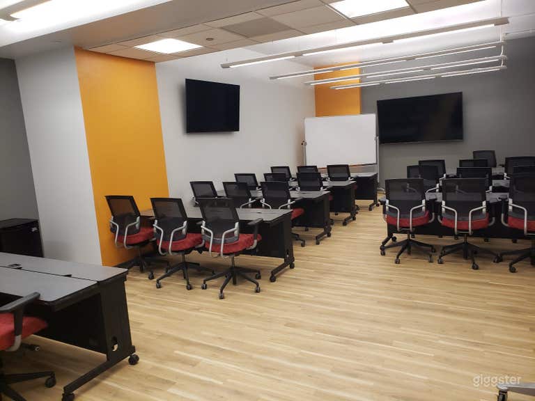  Seminar Room with a Professional Atmosphere  