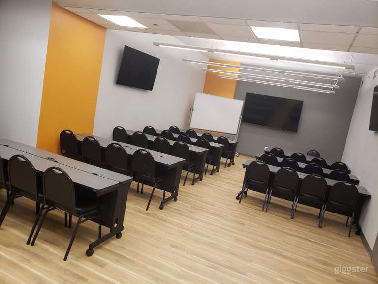  Seminar Room with a Professional Atmosphere  