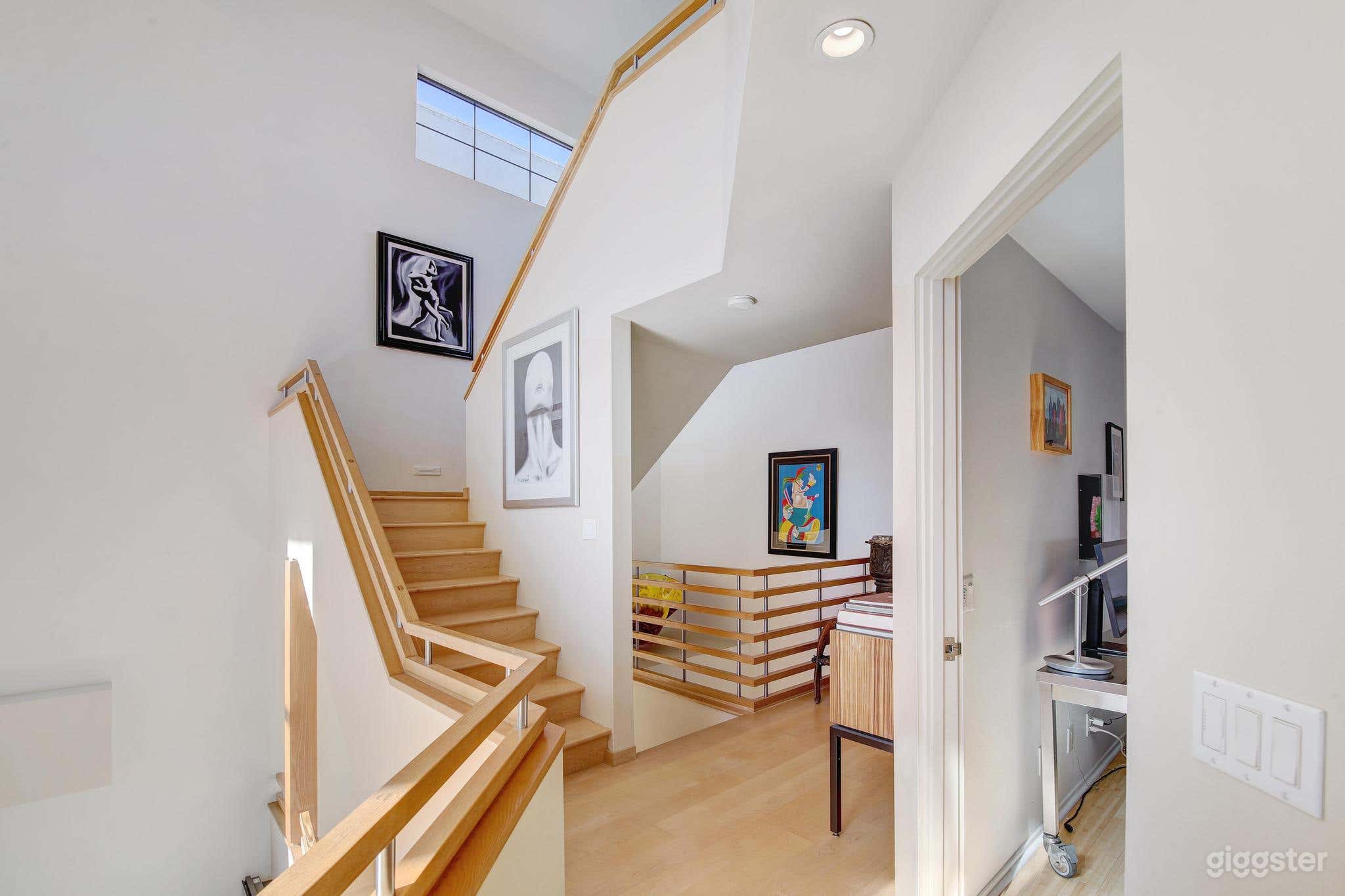 Second floor stairway and isle 