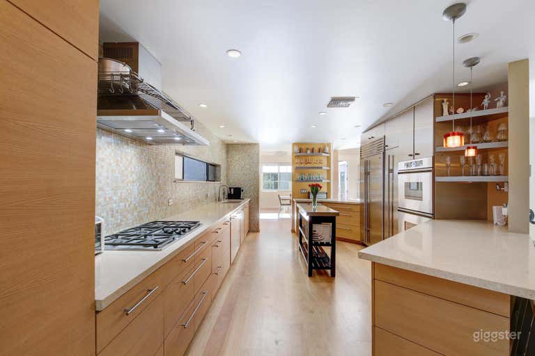  Kitchen from different angle 