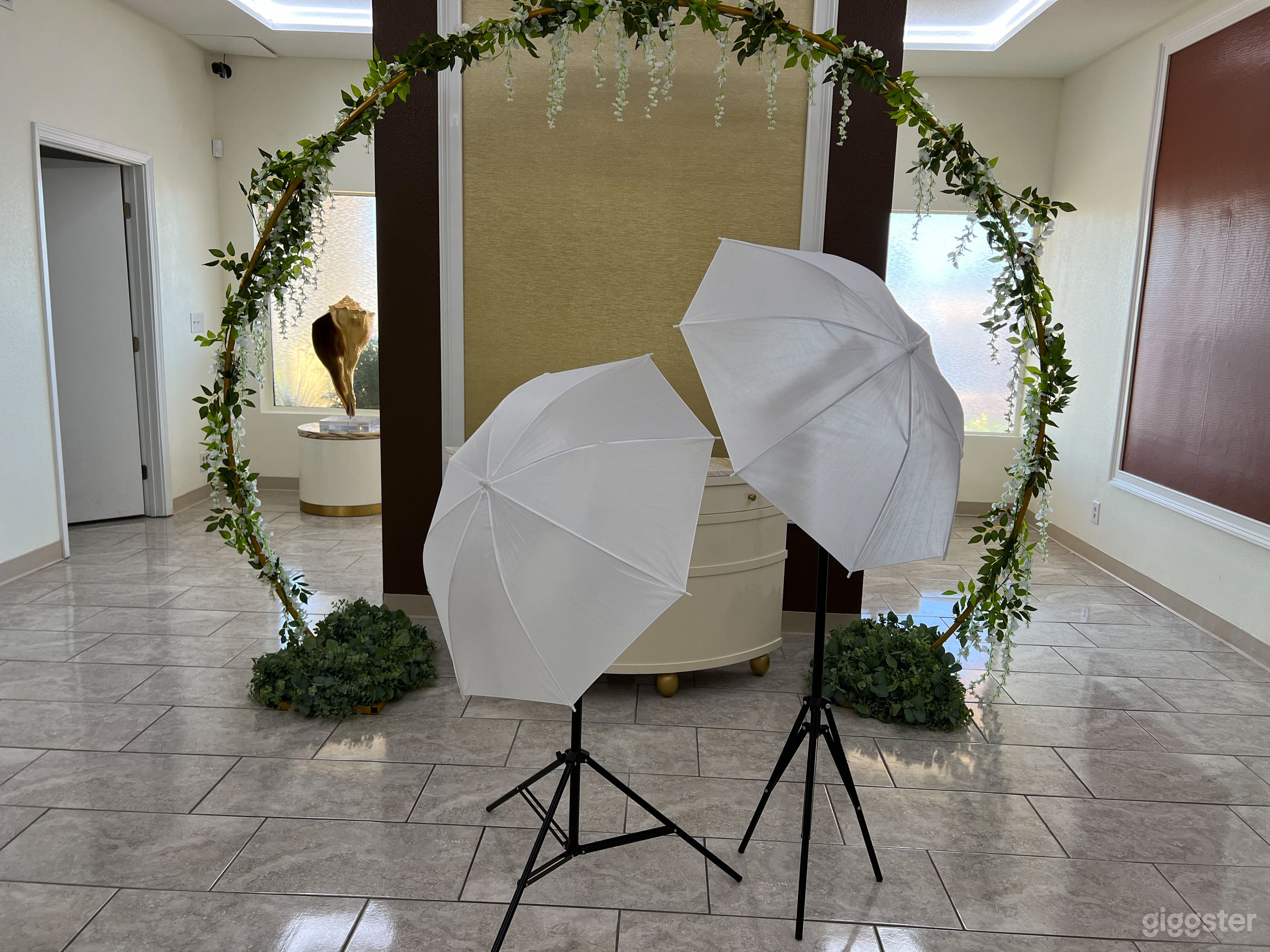 Las Vegas Wedding Chapel Photo 3