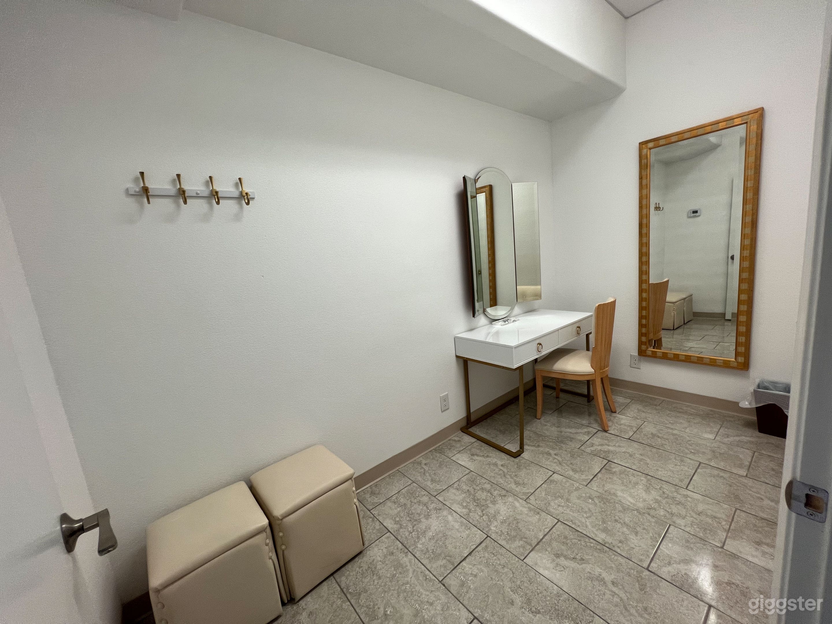 Las Vegas Wedding Chapel Photo 2