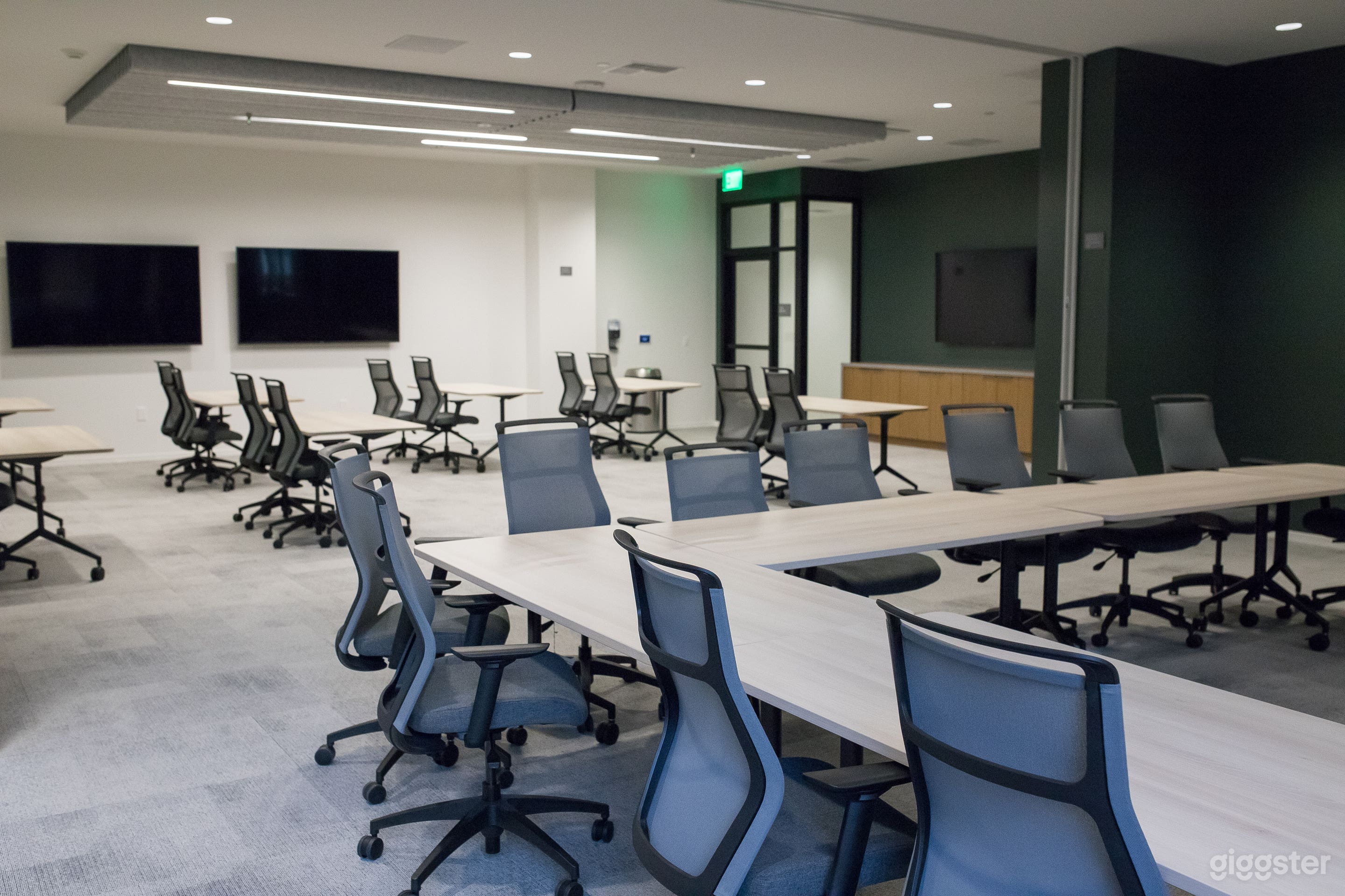 NOLA 155 Meeting Room Photo 3