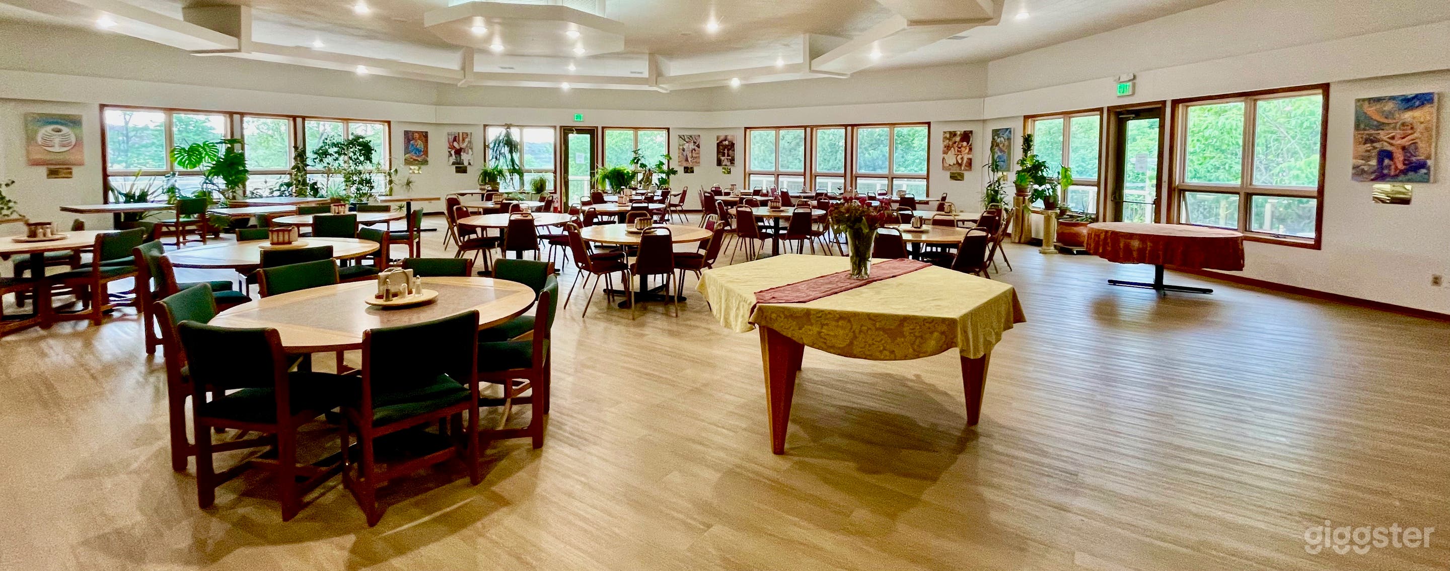 Enchanting Colorado Retreat & Event Center Photo 4