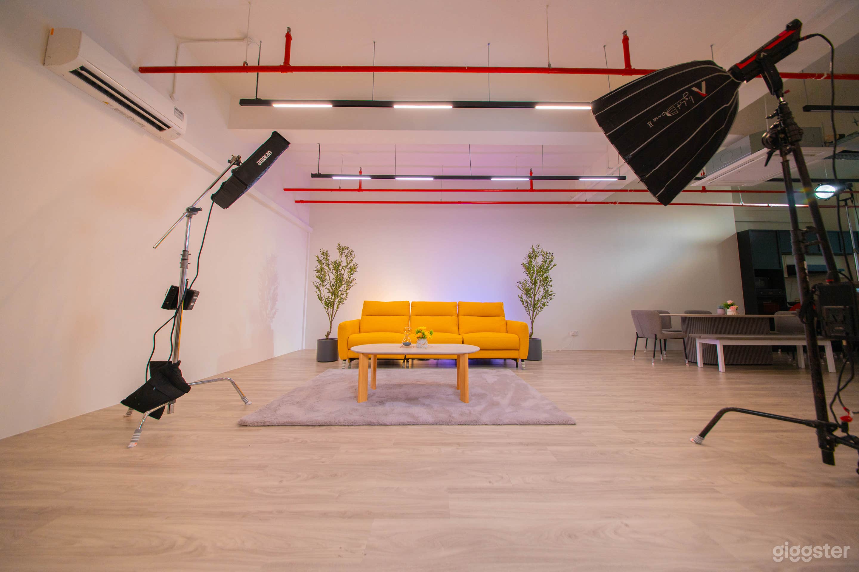 Creative Studio for Photo & Video Shoots Photo 1