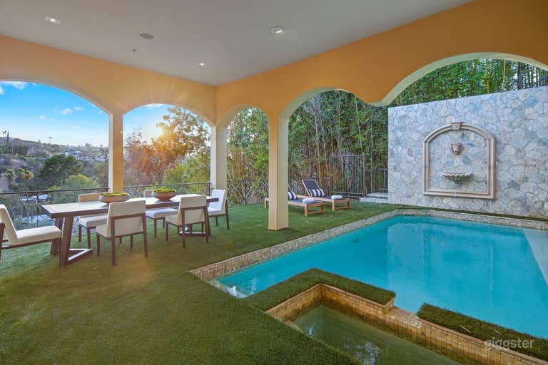  One of a kind house with spectacular views! 