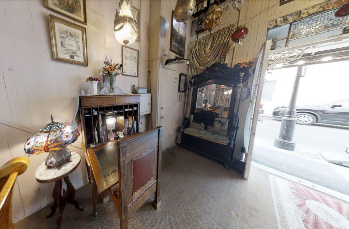 French Quarter Wedding Chapel Photo 3