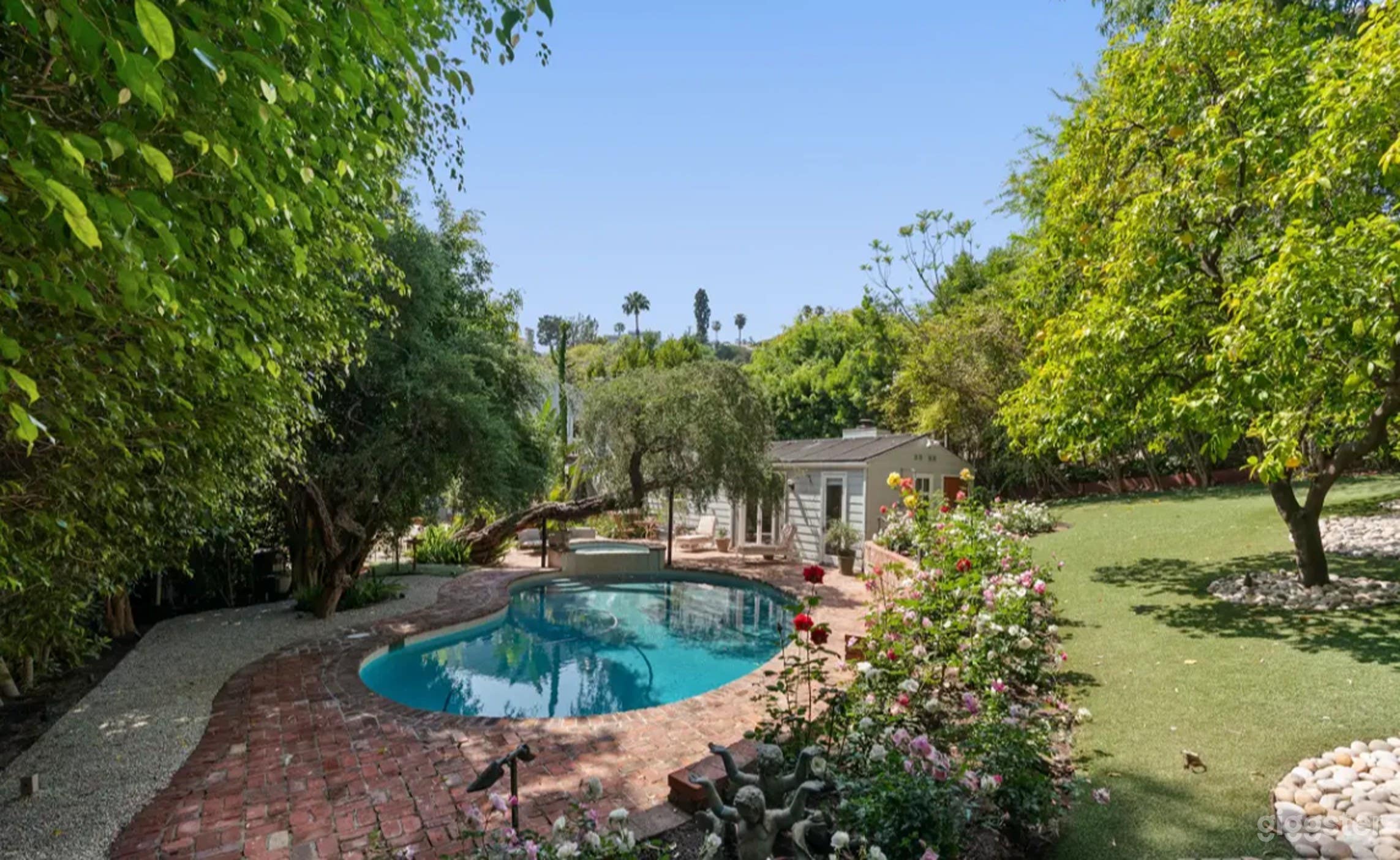 Lush, Vintage Poolside Oasis Photo 3