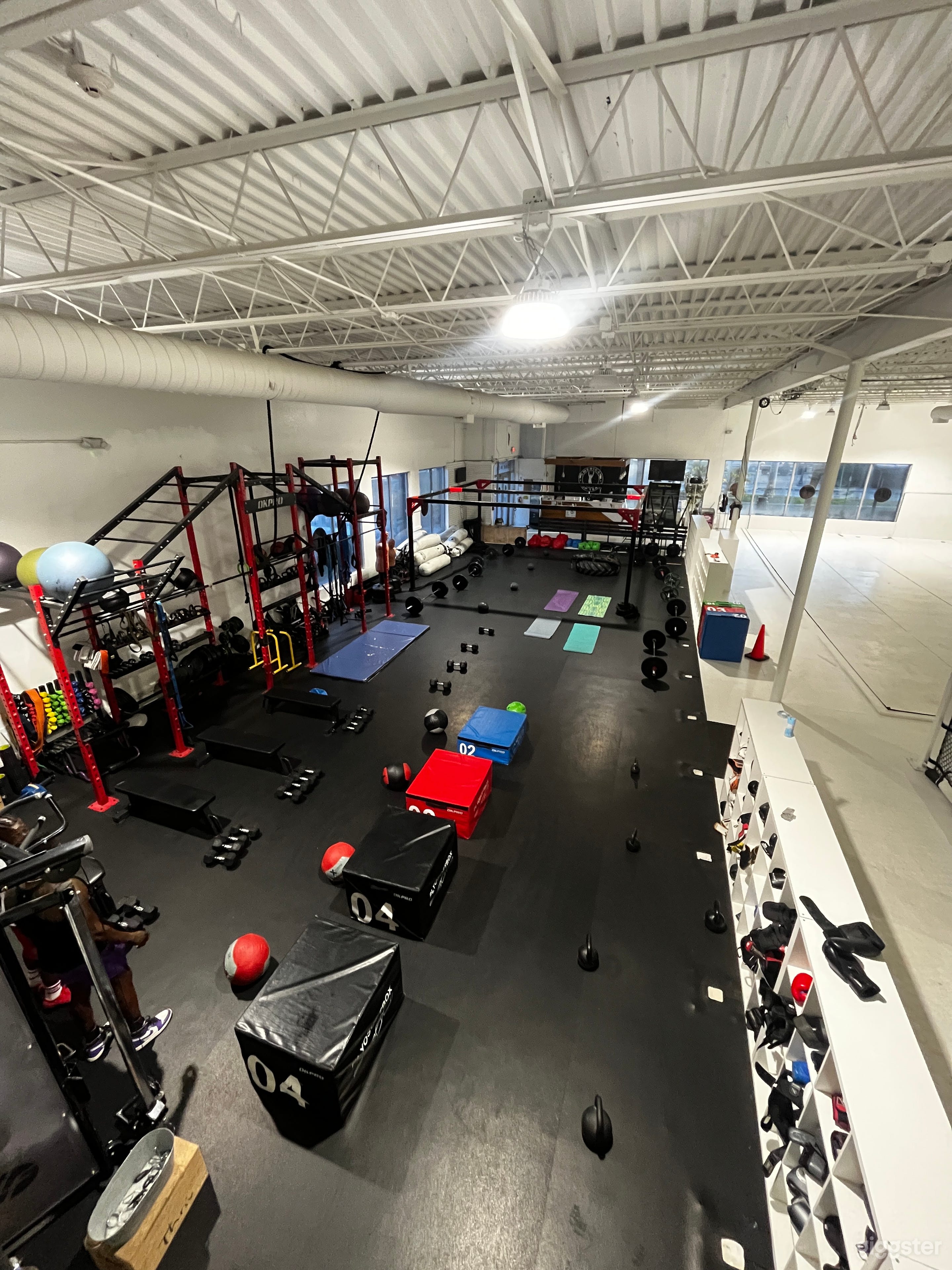 Gym Open Space Photo 2