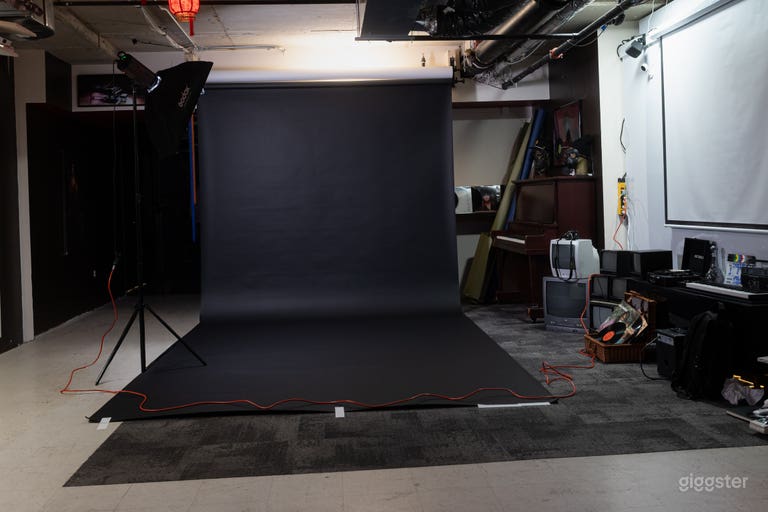  1,700 Sq Ft Creative Event & Performance Space | Chinatown 