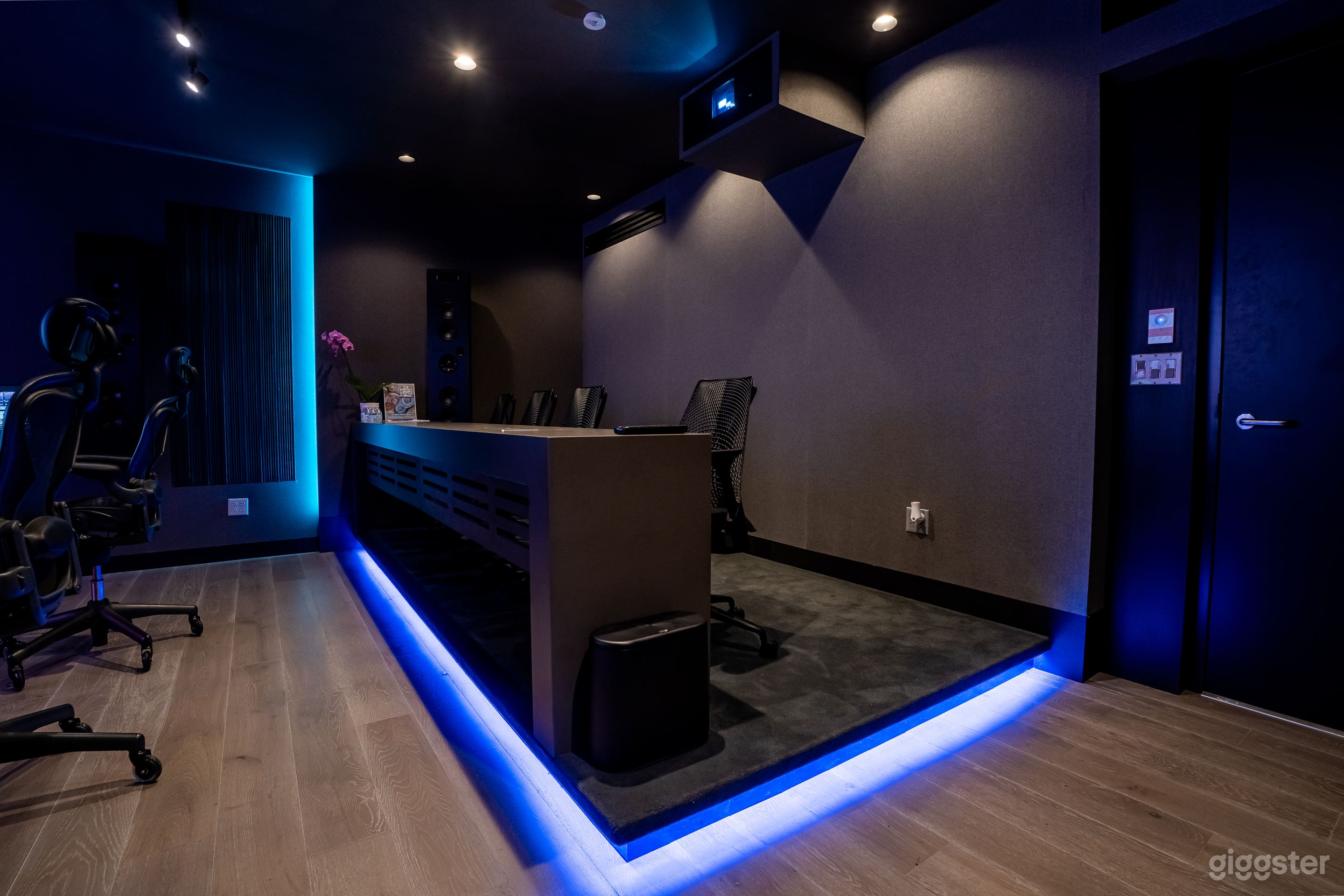 DOLBY ATMOS STUDIO STAGE Photo 3