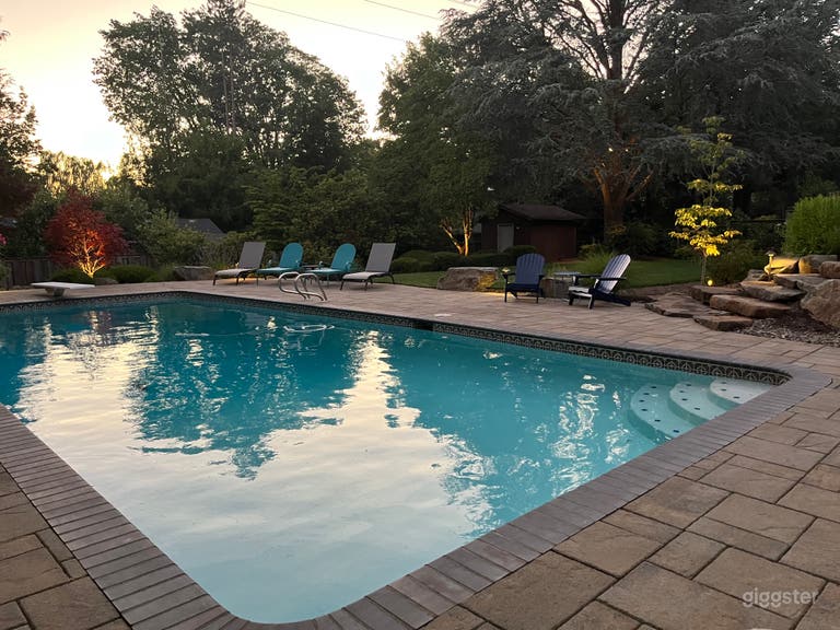  Private Pool Garden Escape 