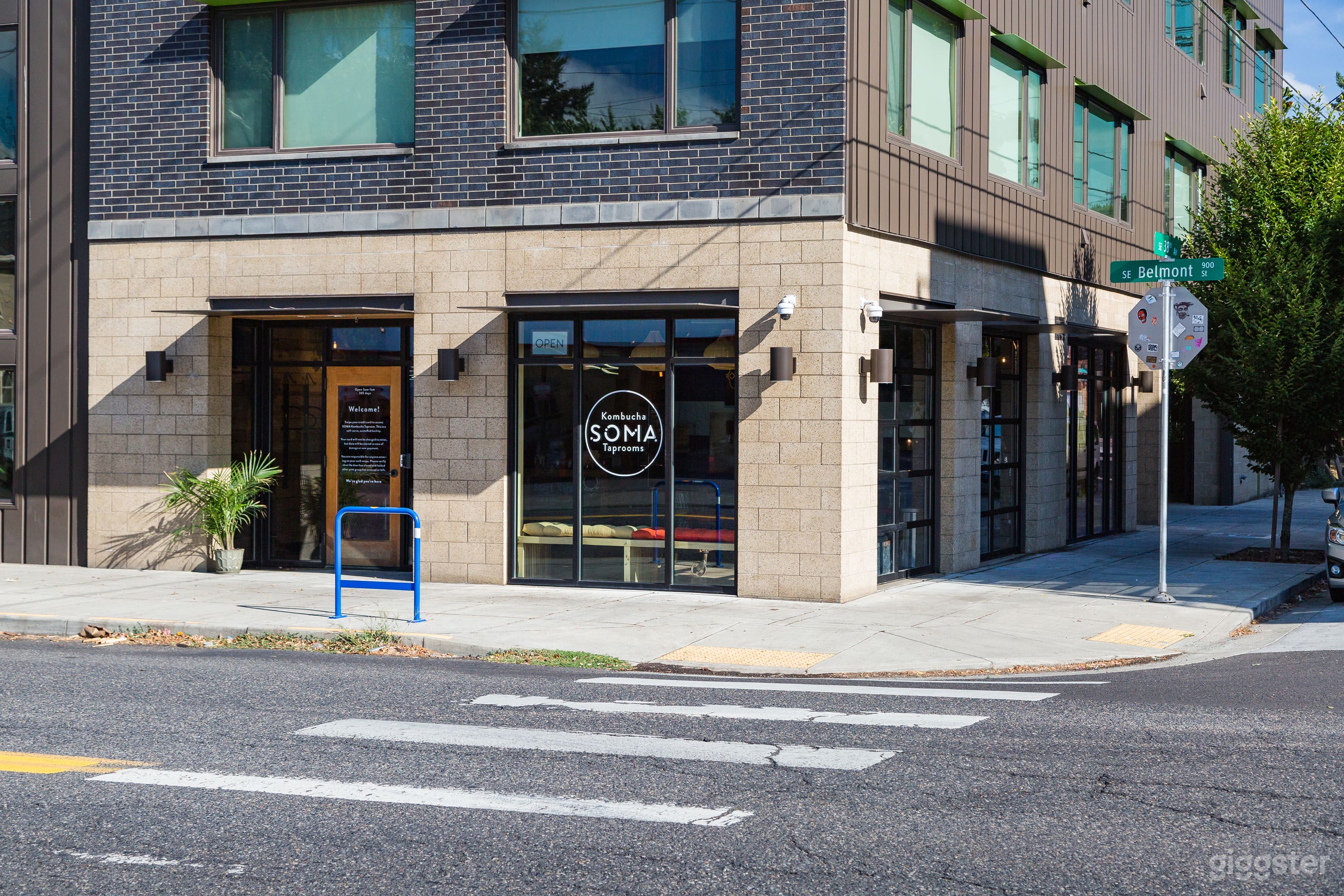 Kombucha Taproom in SE Portland Photo 2