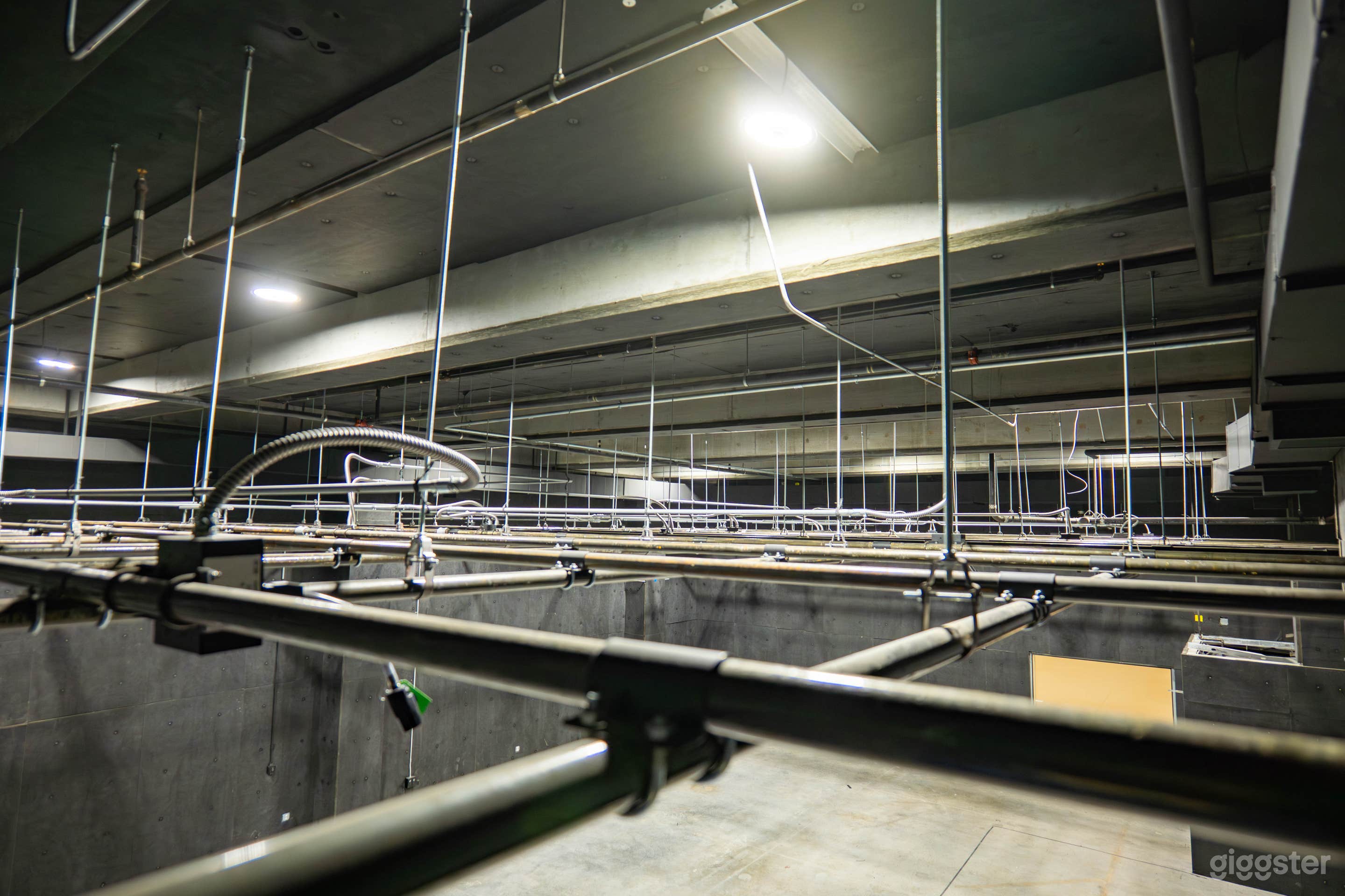 Sound Stage &amp; Green Room Photo 3