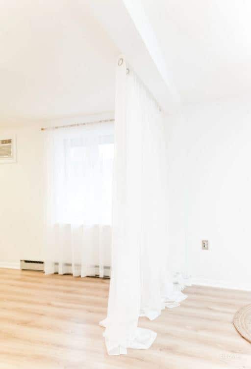 Bright and Neat Photo Studio in Lancaster Photo 3