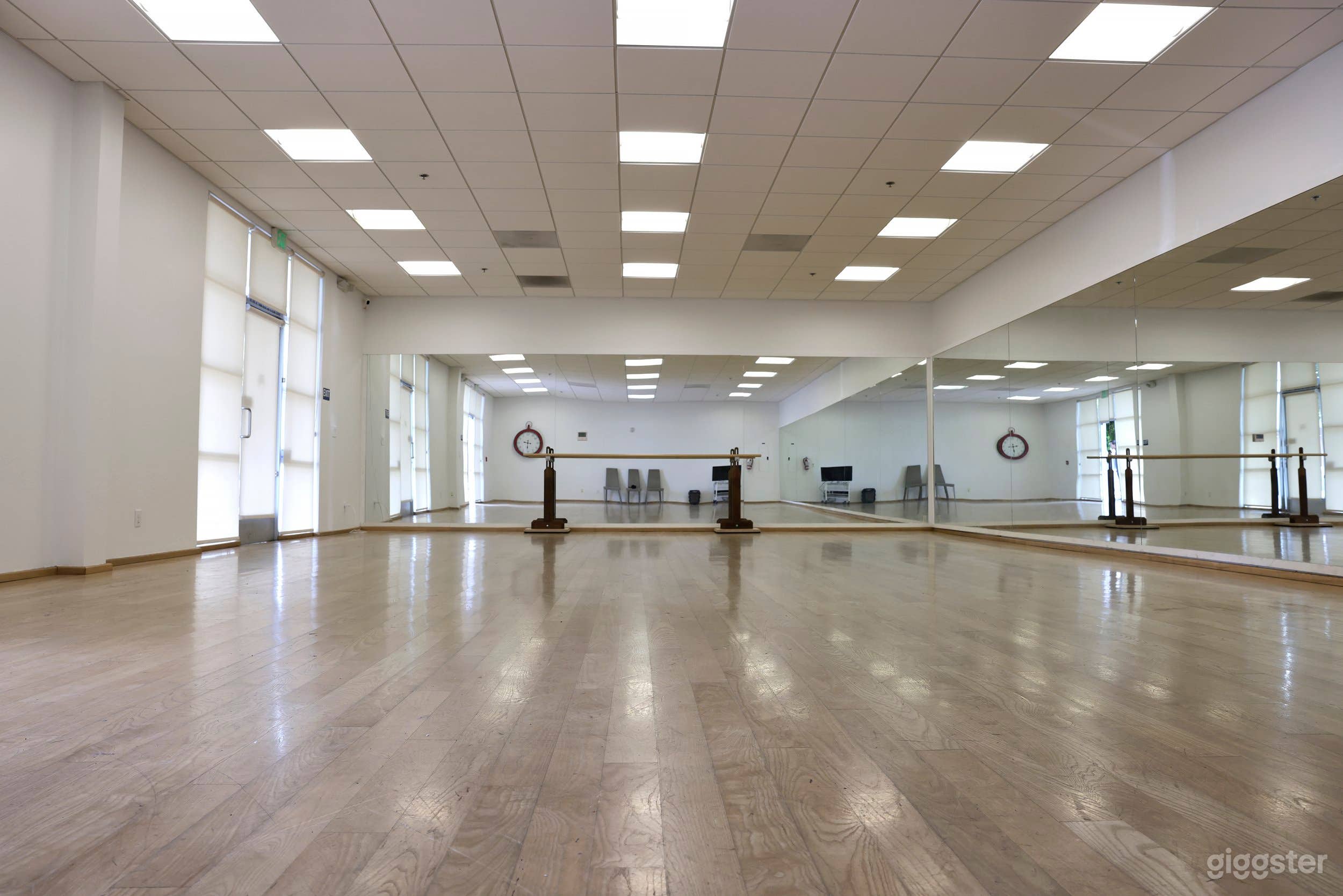 Studio B – Maple Floor with Mirrors Photo 1