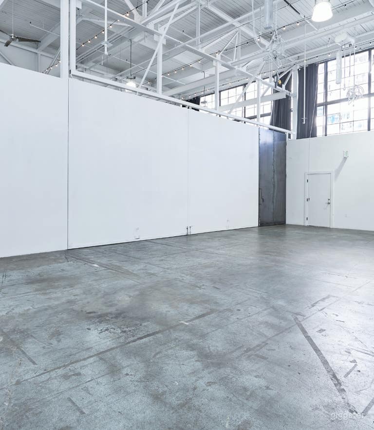  Studio 3 - Natural light studio in Berkeley 