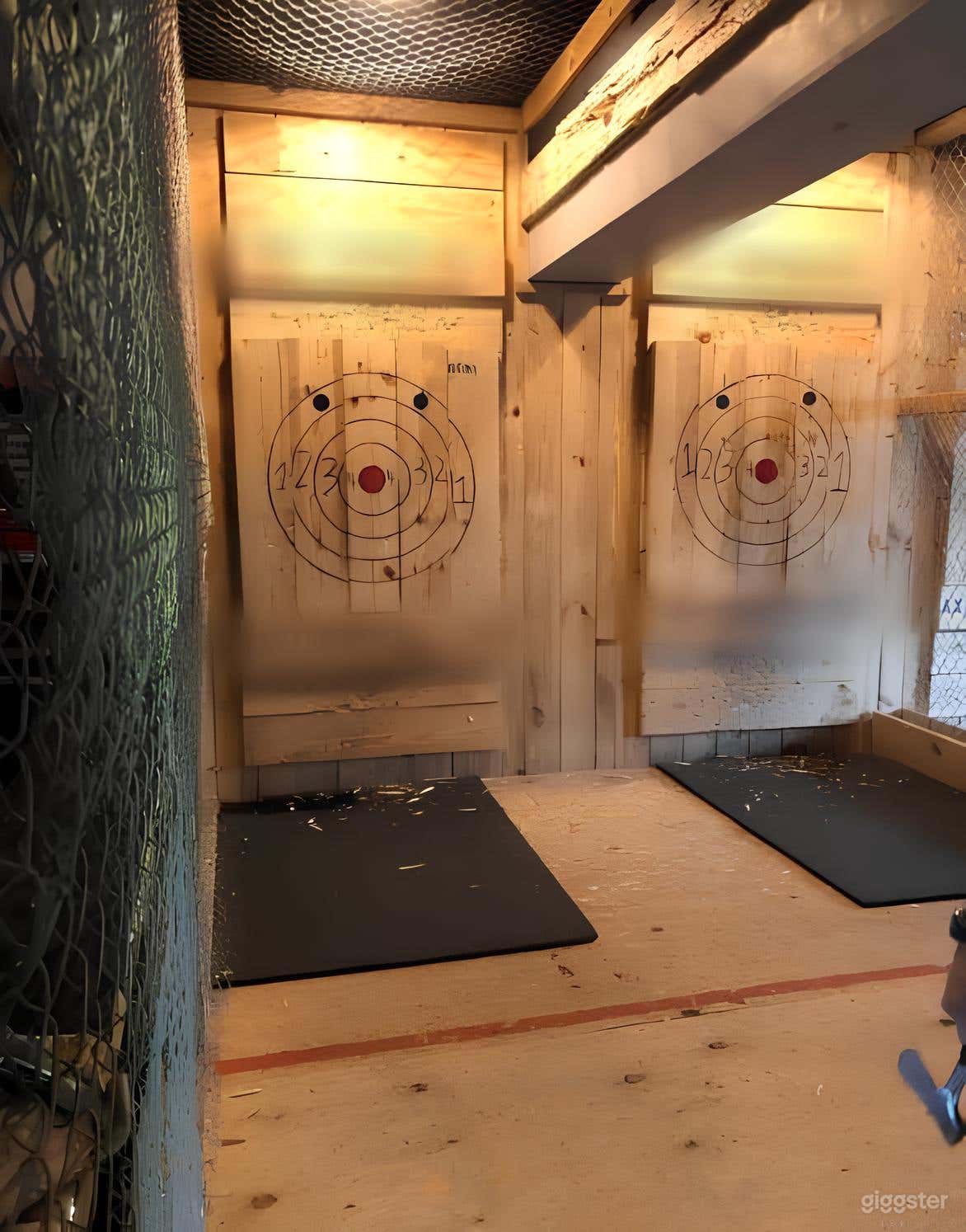 Bury The Hatchet Atlanta - Axe Throwing Photo 4