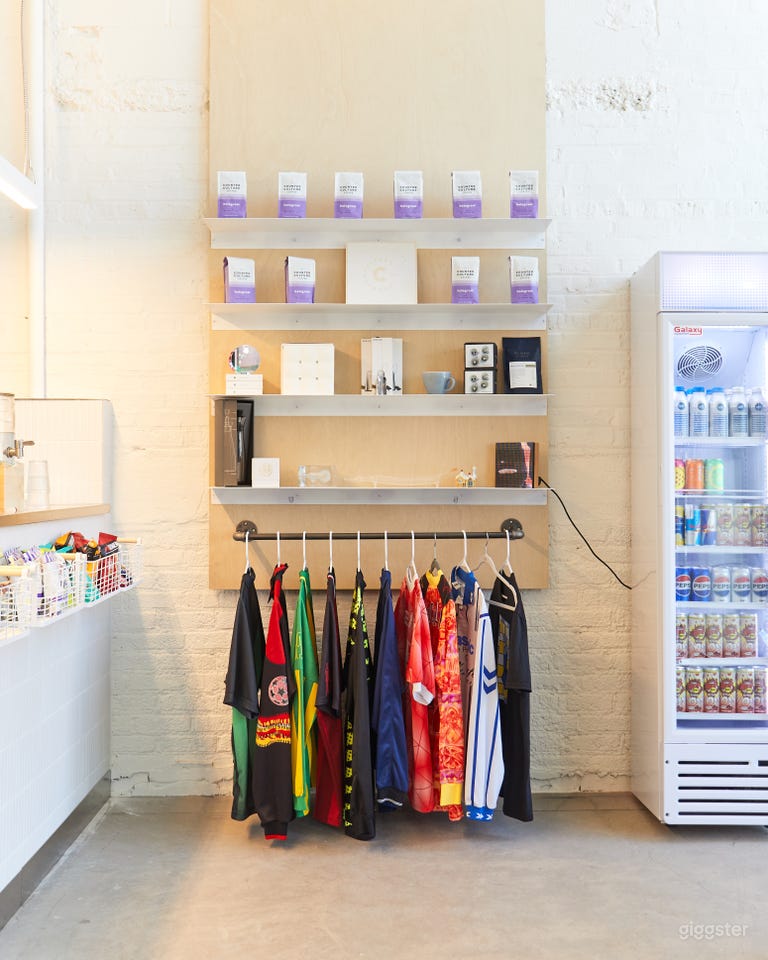  Sun-Drenched Designer Cafe 