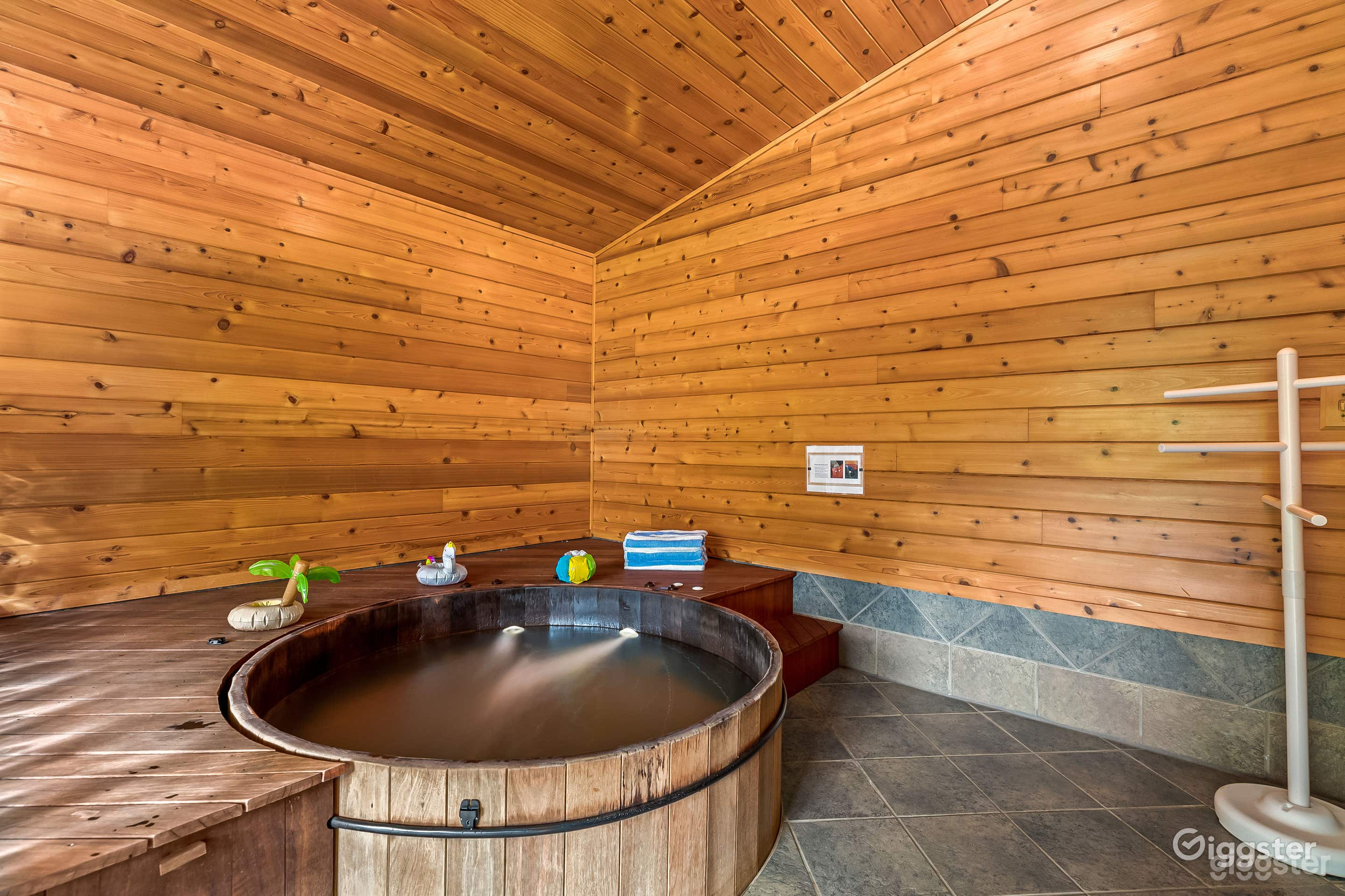 Pool and a unique indoor wine barrel hot tub shower Photo 2