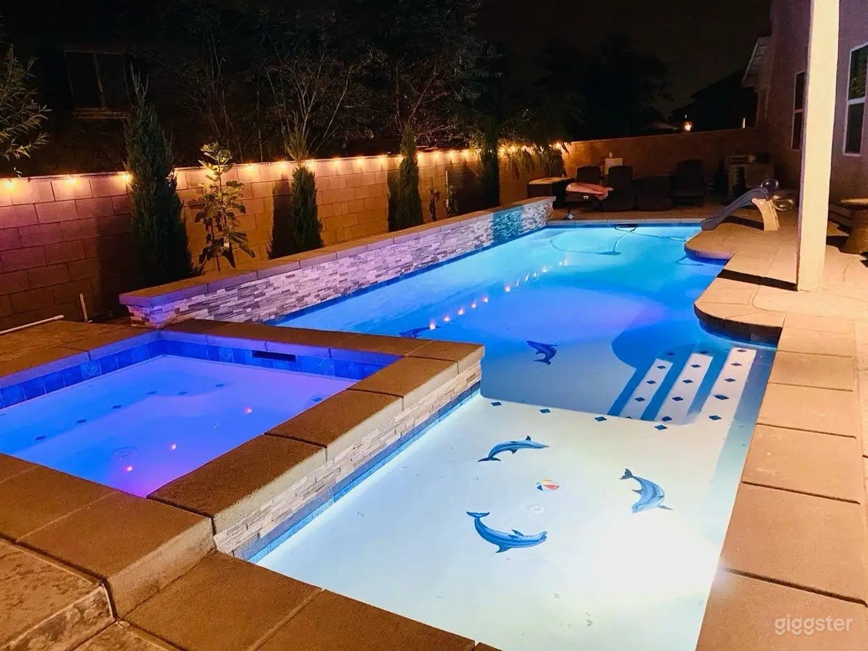 Kid-Friendly Pool in Jurupa Valley Photo 1