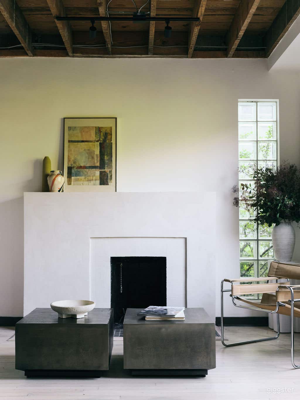 Bright Curated Indoor/Outdoor Event Space &amp; Studio Photo 1