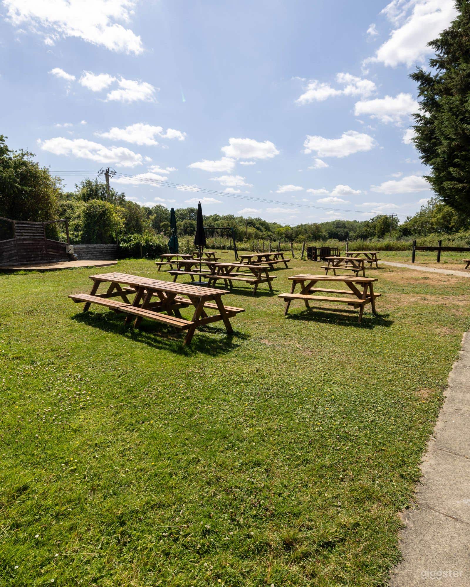 All In One Pub and Restaurant Photo 2