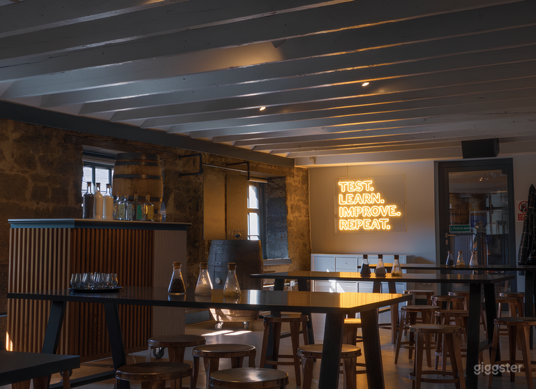  Cozy and Chill Bar 