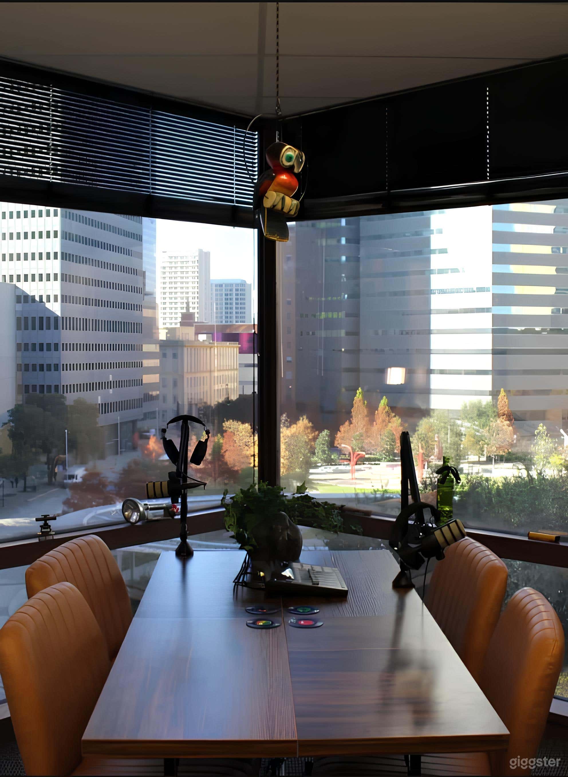 The Overview Photo 4