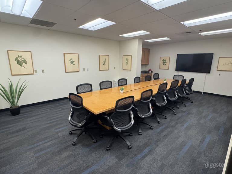  Boardroom for 16 in Midtown Sacramento 
