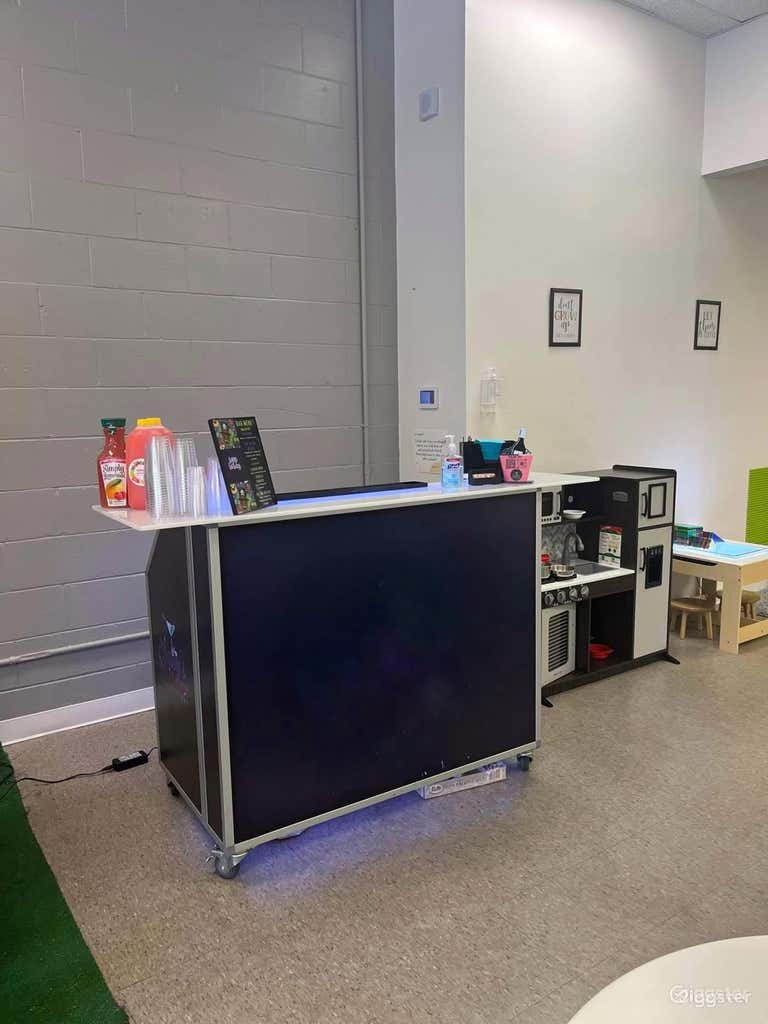  A Cozy, Fun Play Zone for all in Oakland 