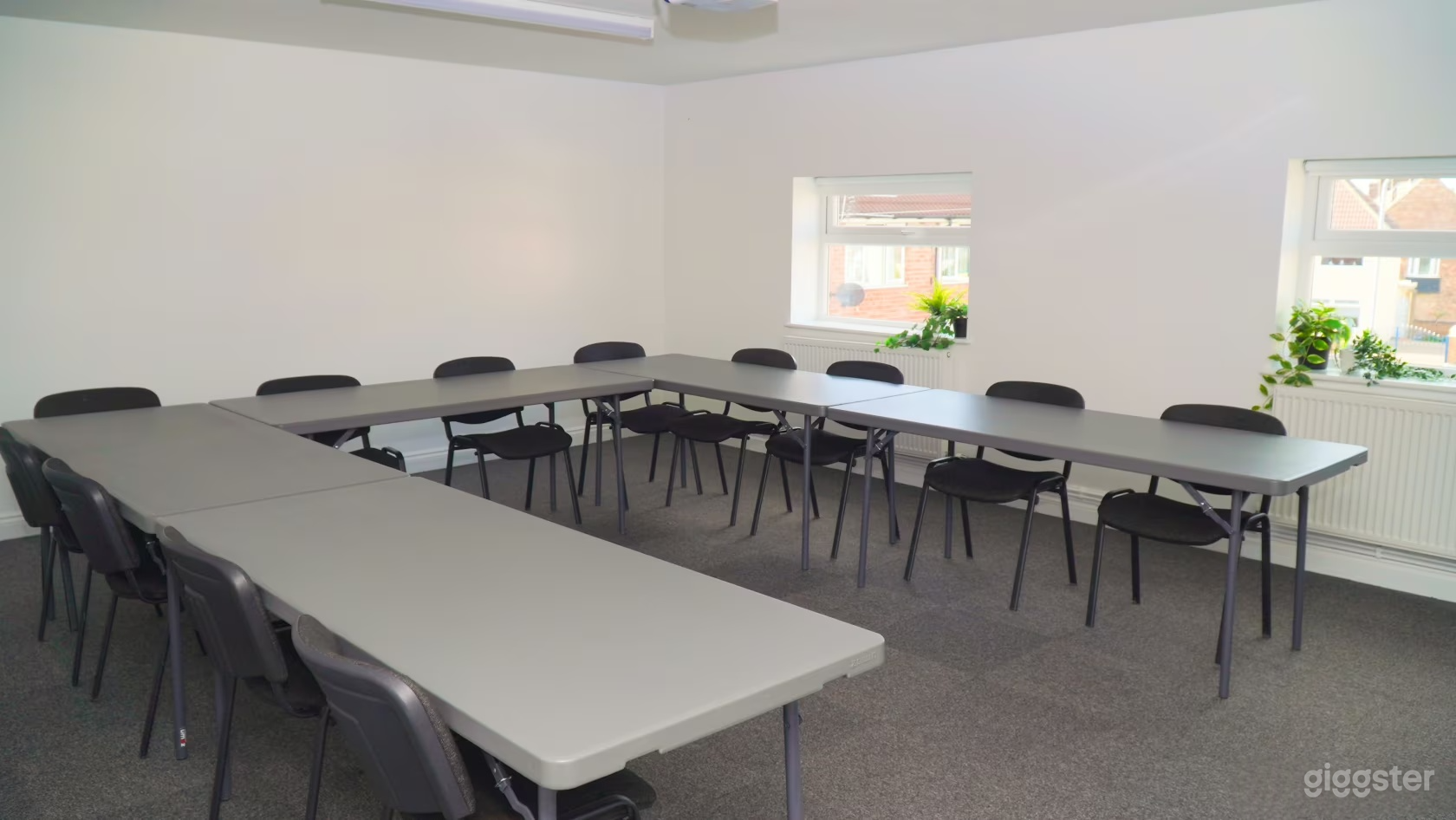 The Hub Room Photo 1