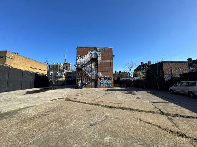  Gran Almacén Industrial del Sureste 