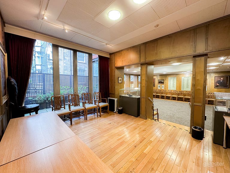  The ENT Room – Toynbee Mackenzie 