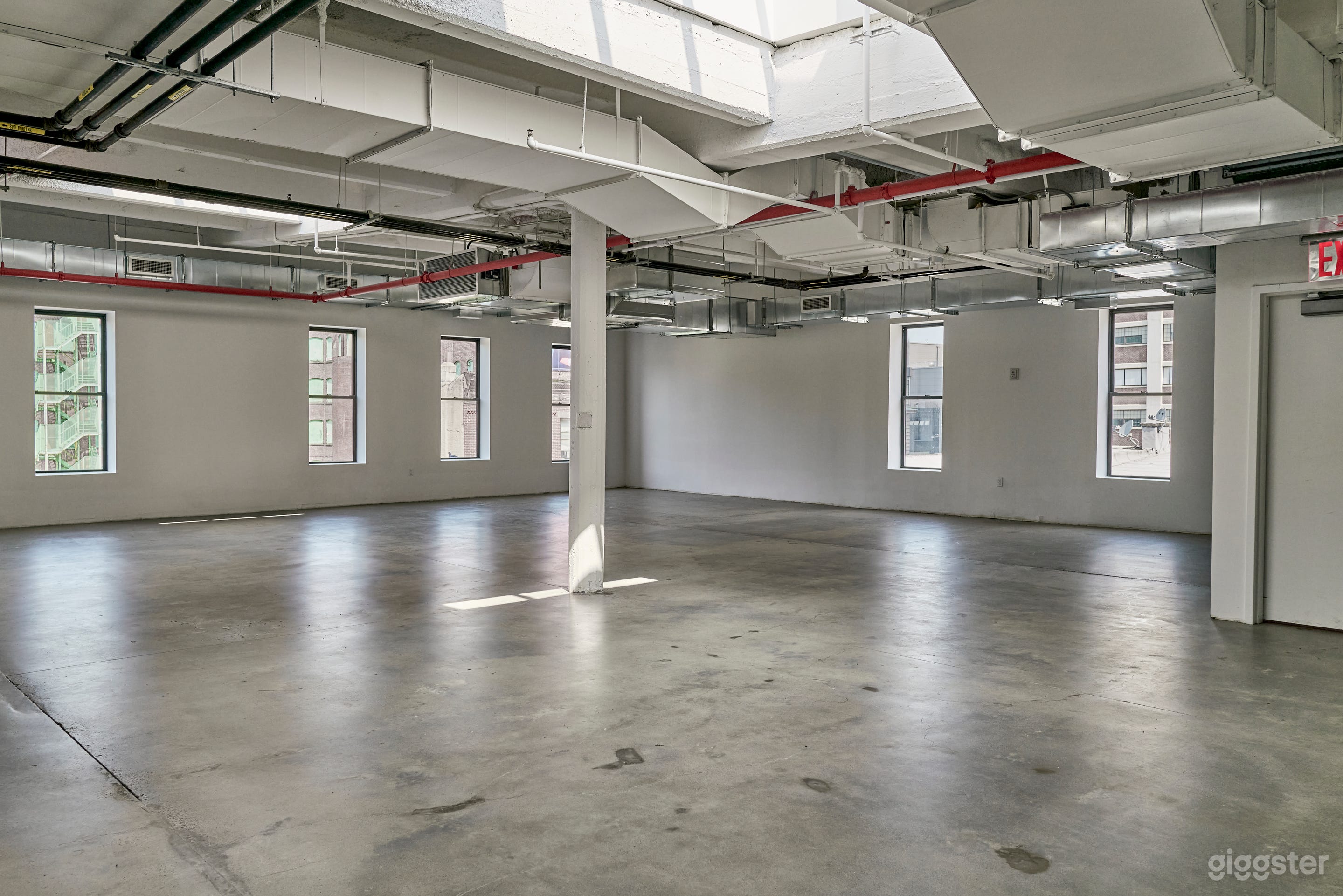 Studio A_03: Industrial Loft for Shoots + Events Photo 2